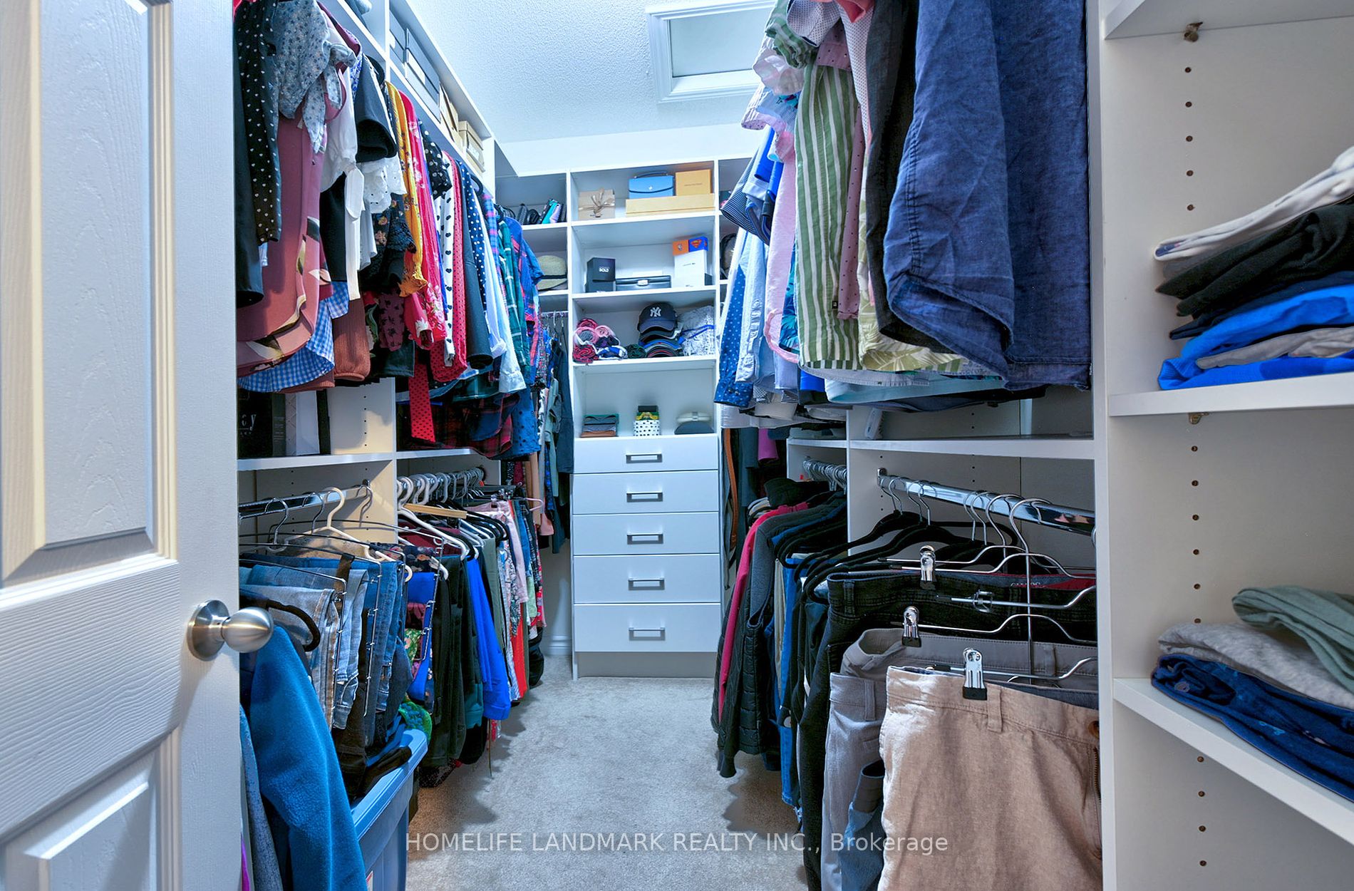 84 Workmen's Circ Property Photo 18