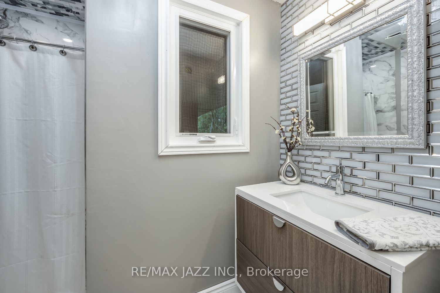 3467 Pollard Rd Property Photo 16