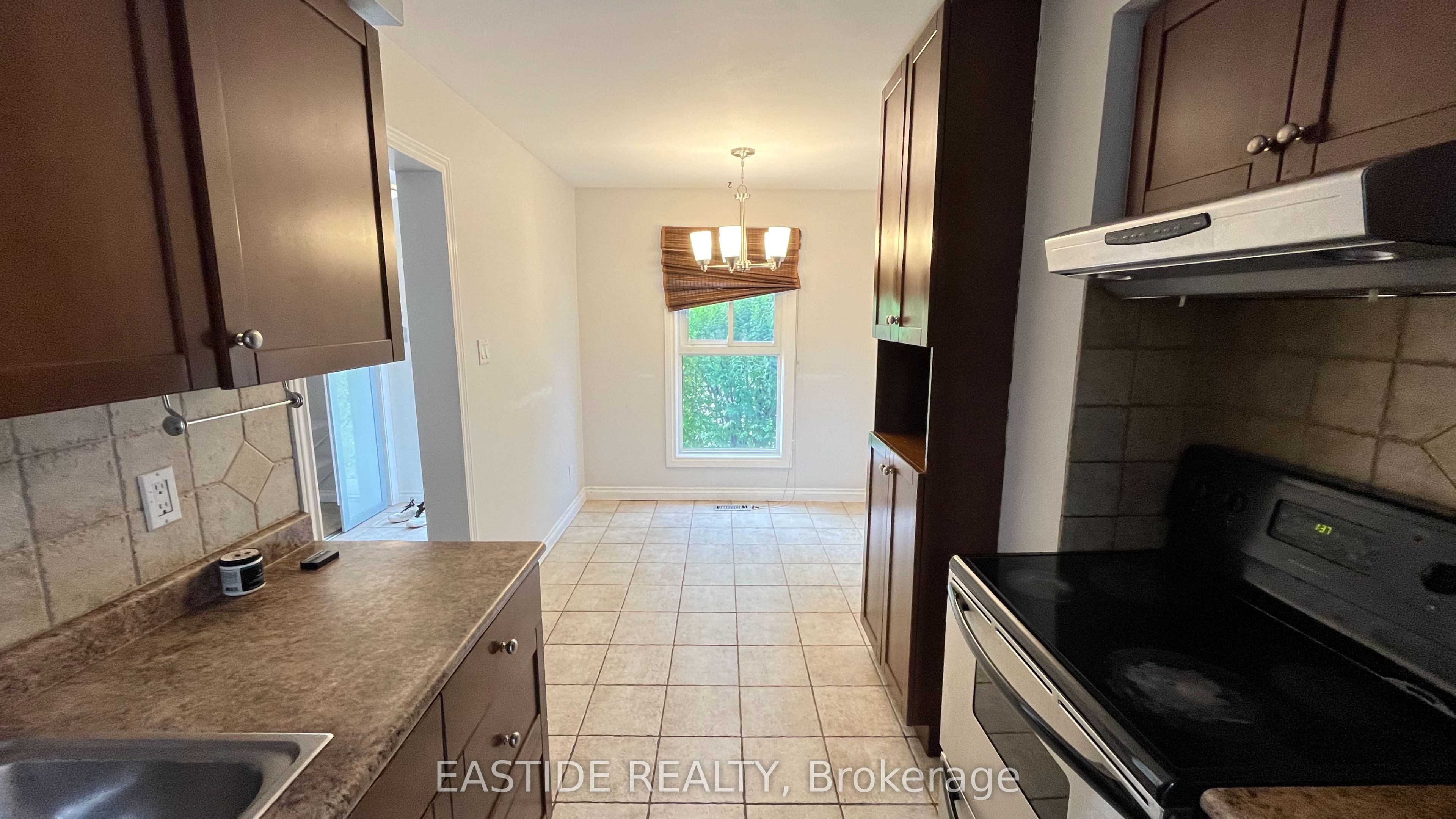 17 Lucas Lane Property Photo 6