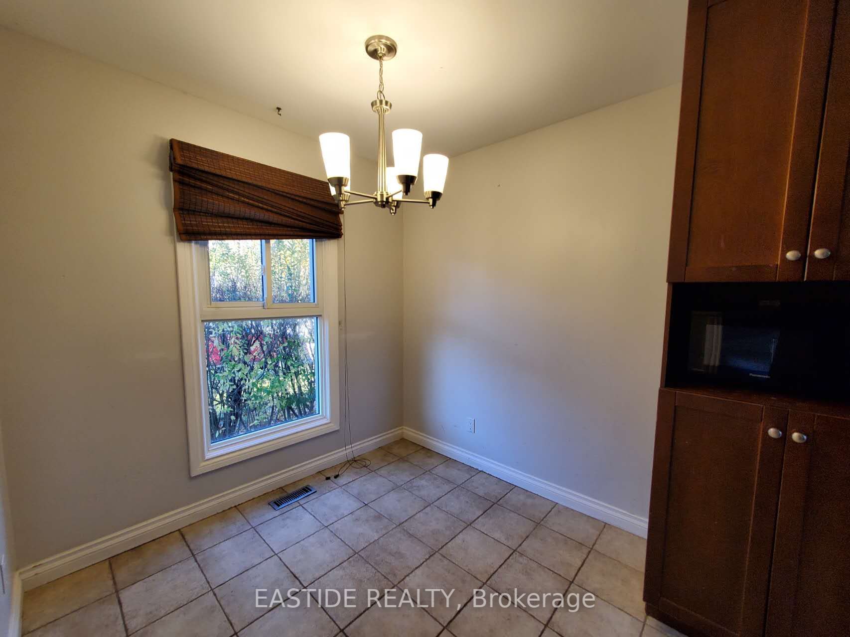 17 Lucas Lane Property Photo 7
