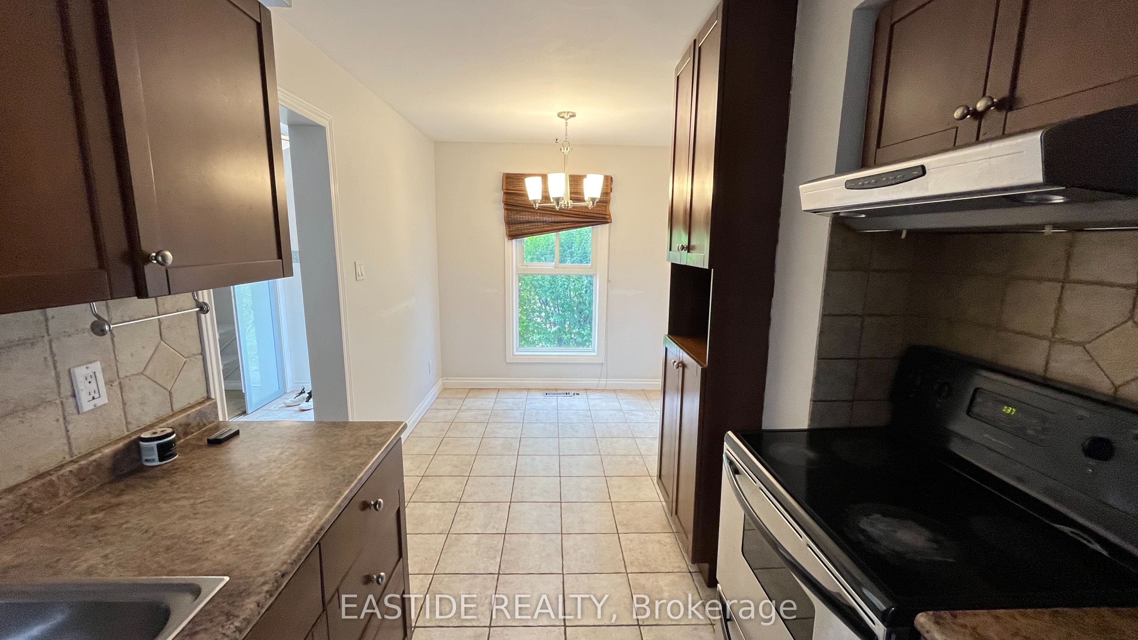 17 Lucas Lane Property Photo 9
