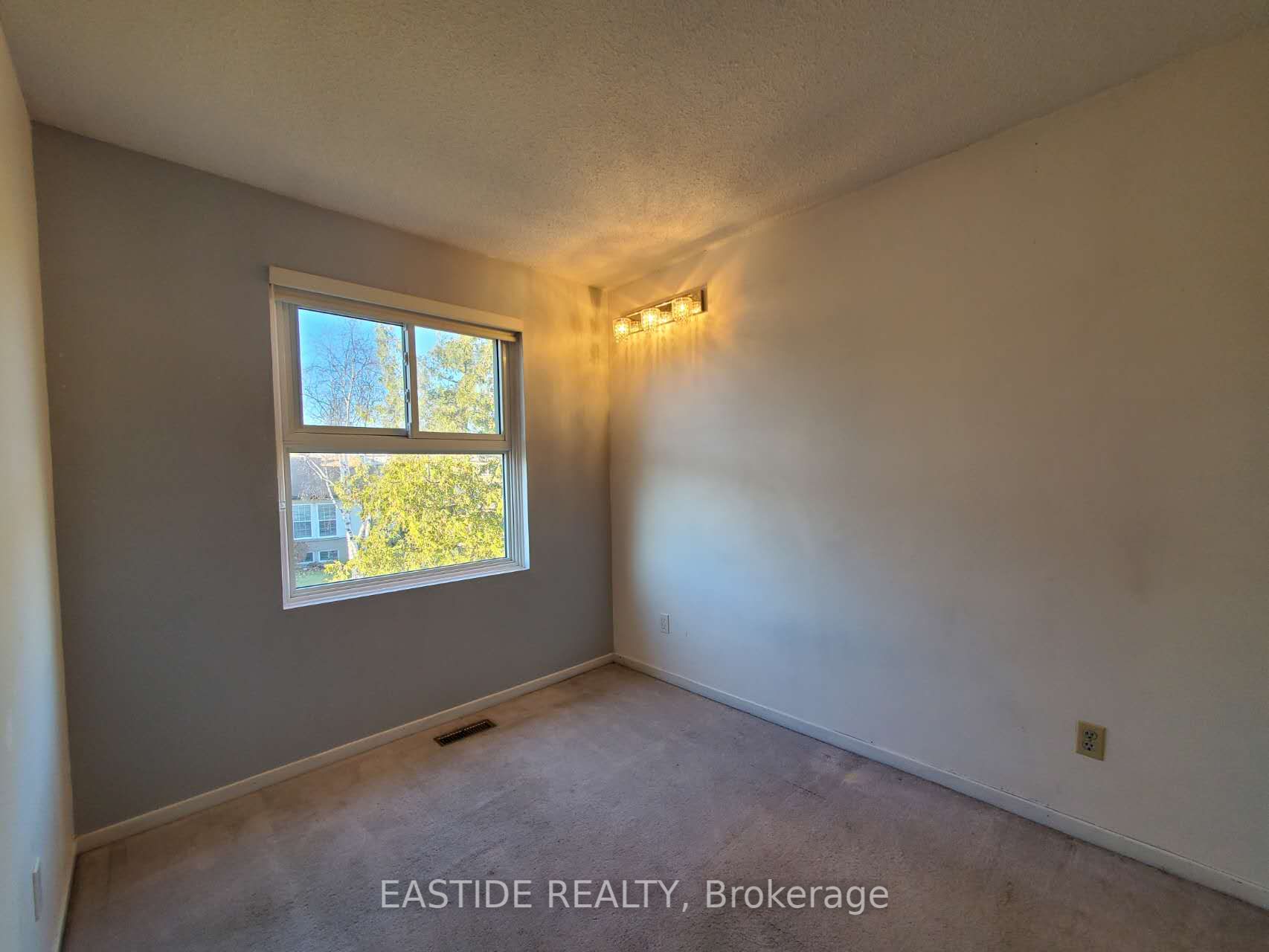 17 Lucas Lane Property Photo 18