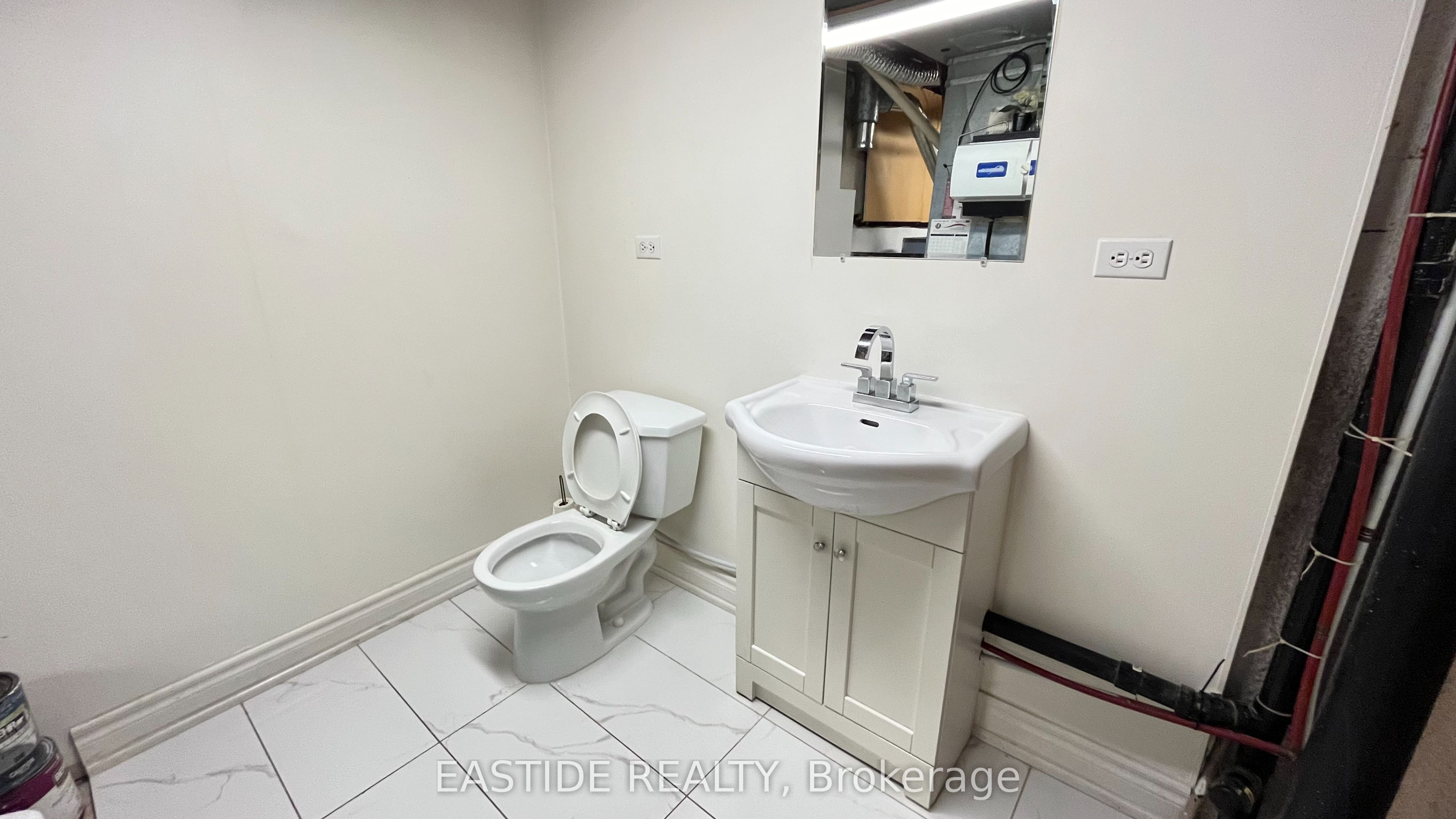 17 Lucas Lane Property Photo 27