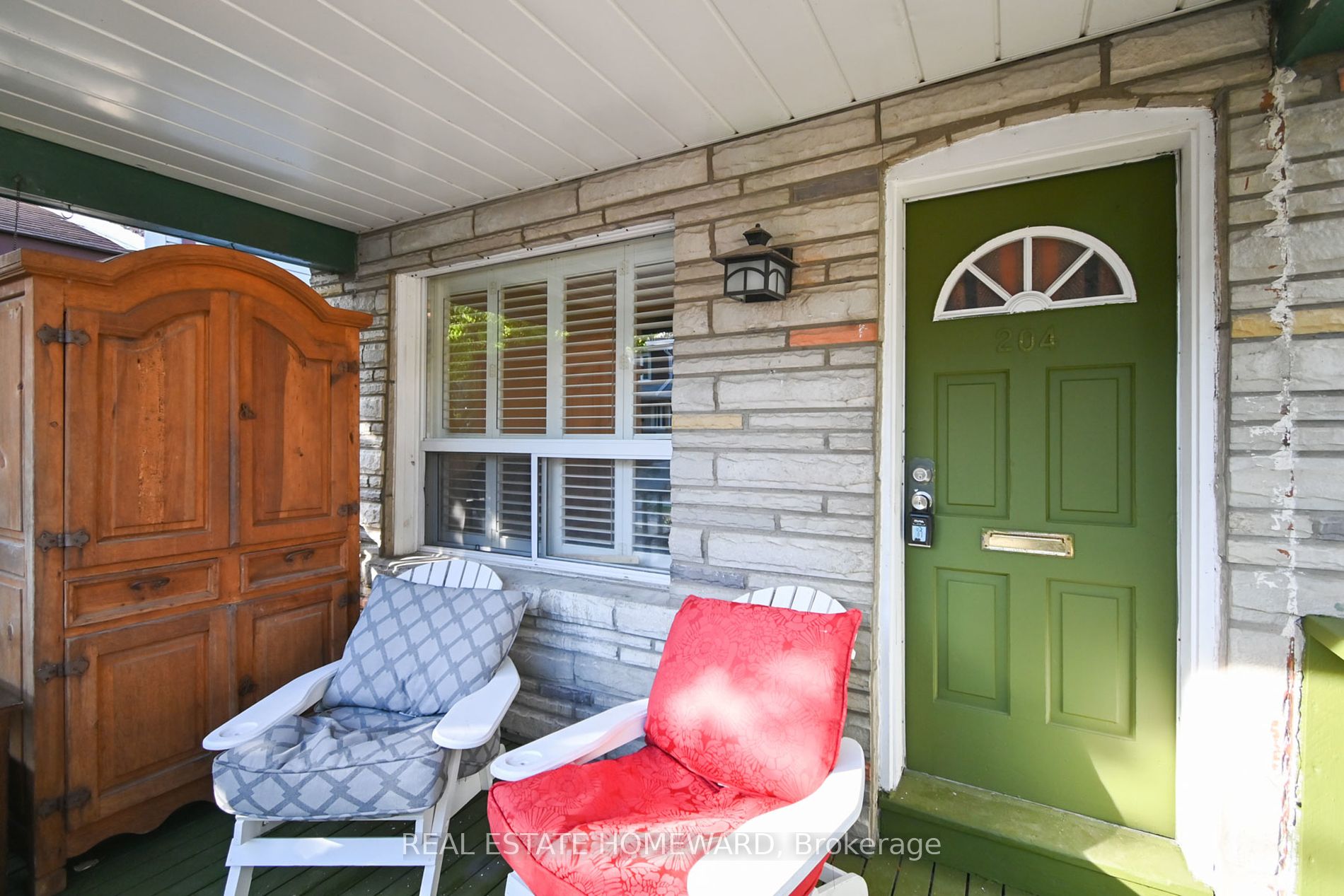 204 Gledhill Ave Property Photo 1