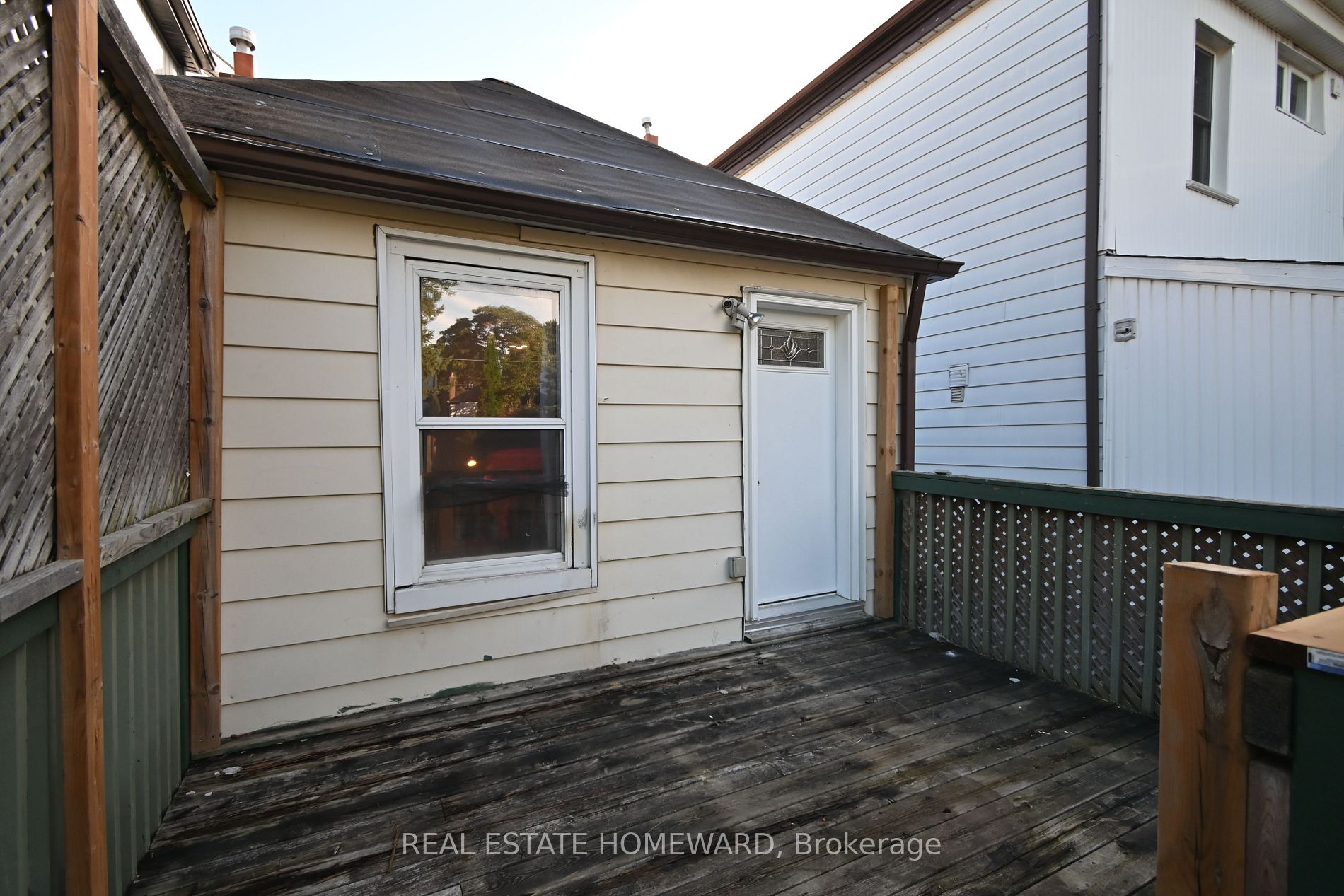 204 Gledhill Ave Property Photo 7