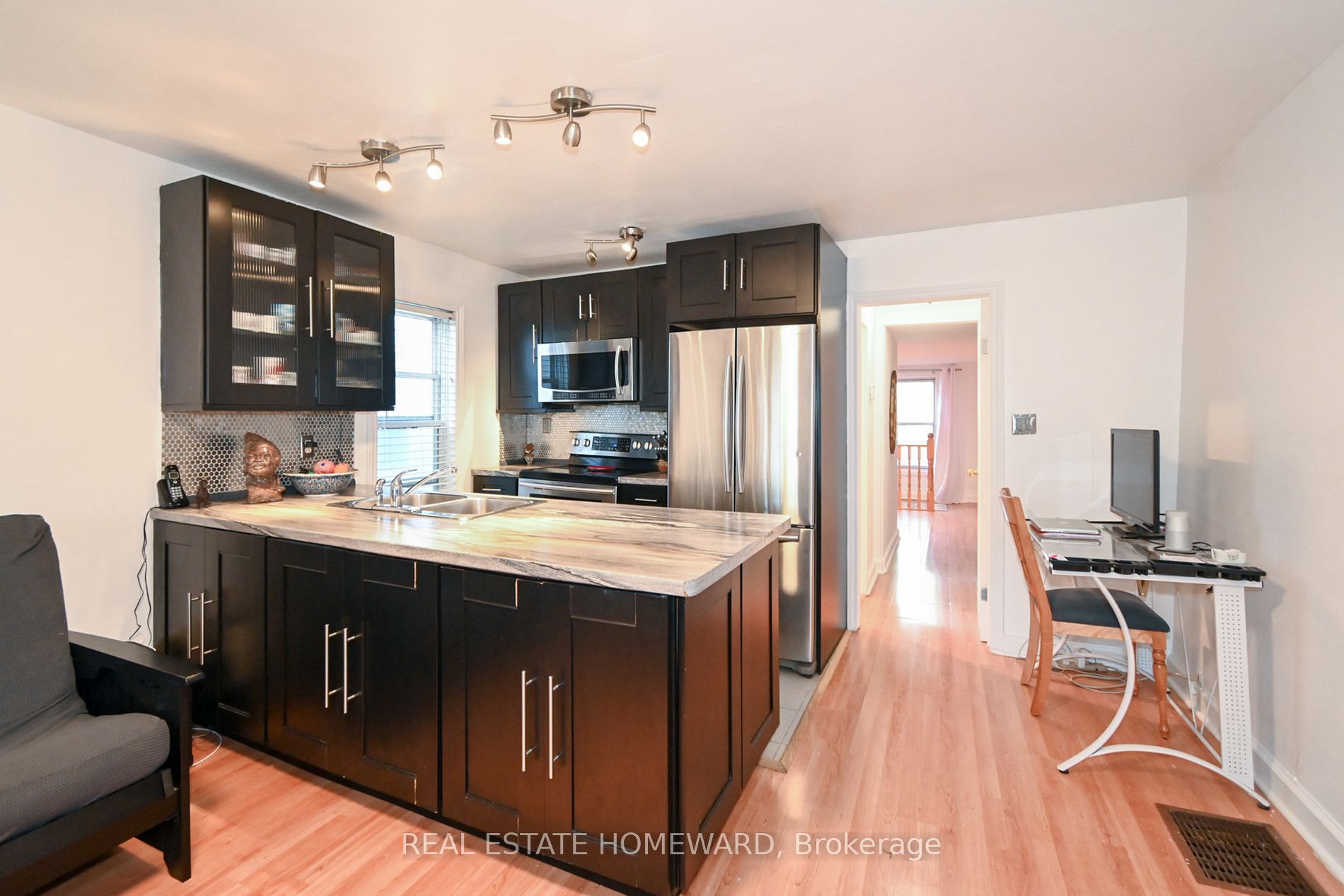 204 Gledhill Ave Property Photo 18