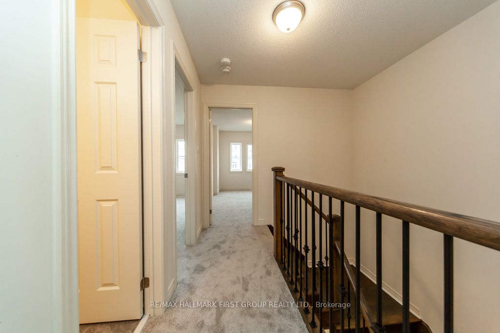 12 Jevons Dr Property Photo 4