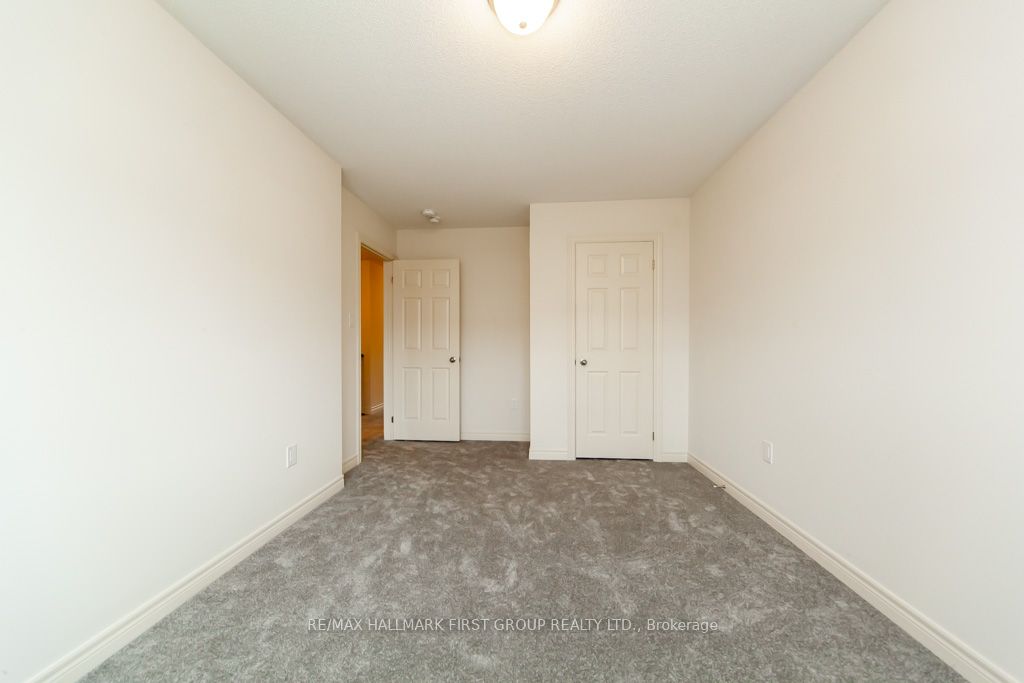 12 Jevons Dr Property Photo 14