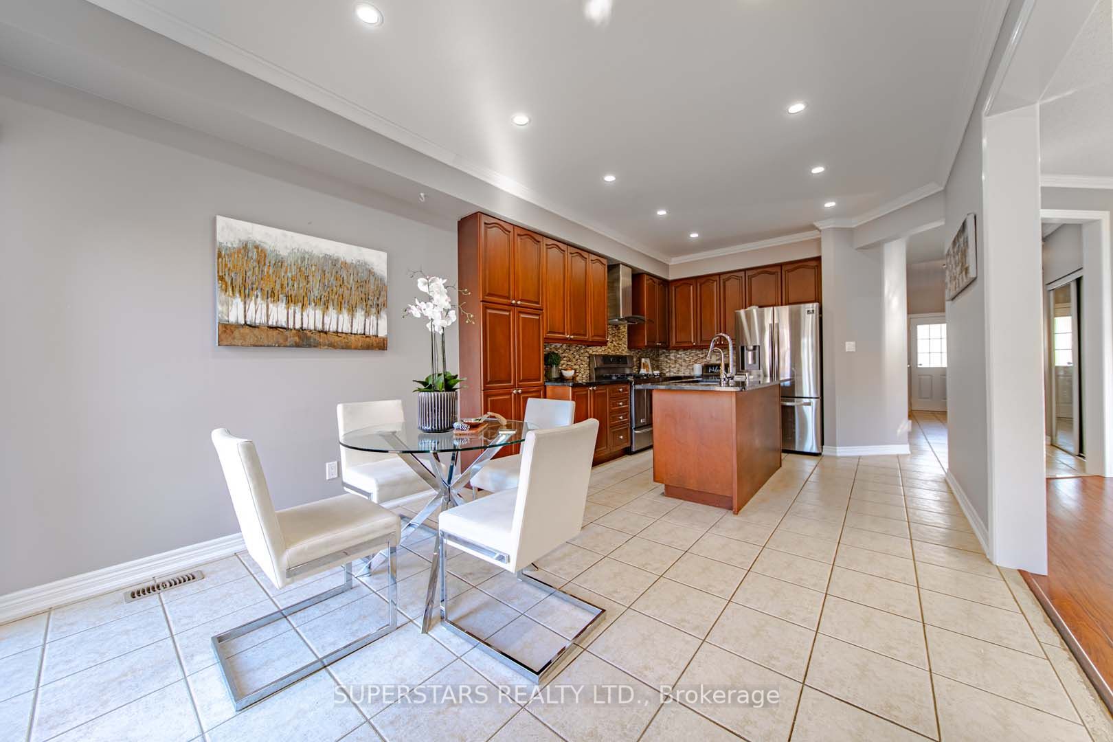 68 Cranborne Cres Property Photo 6