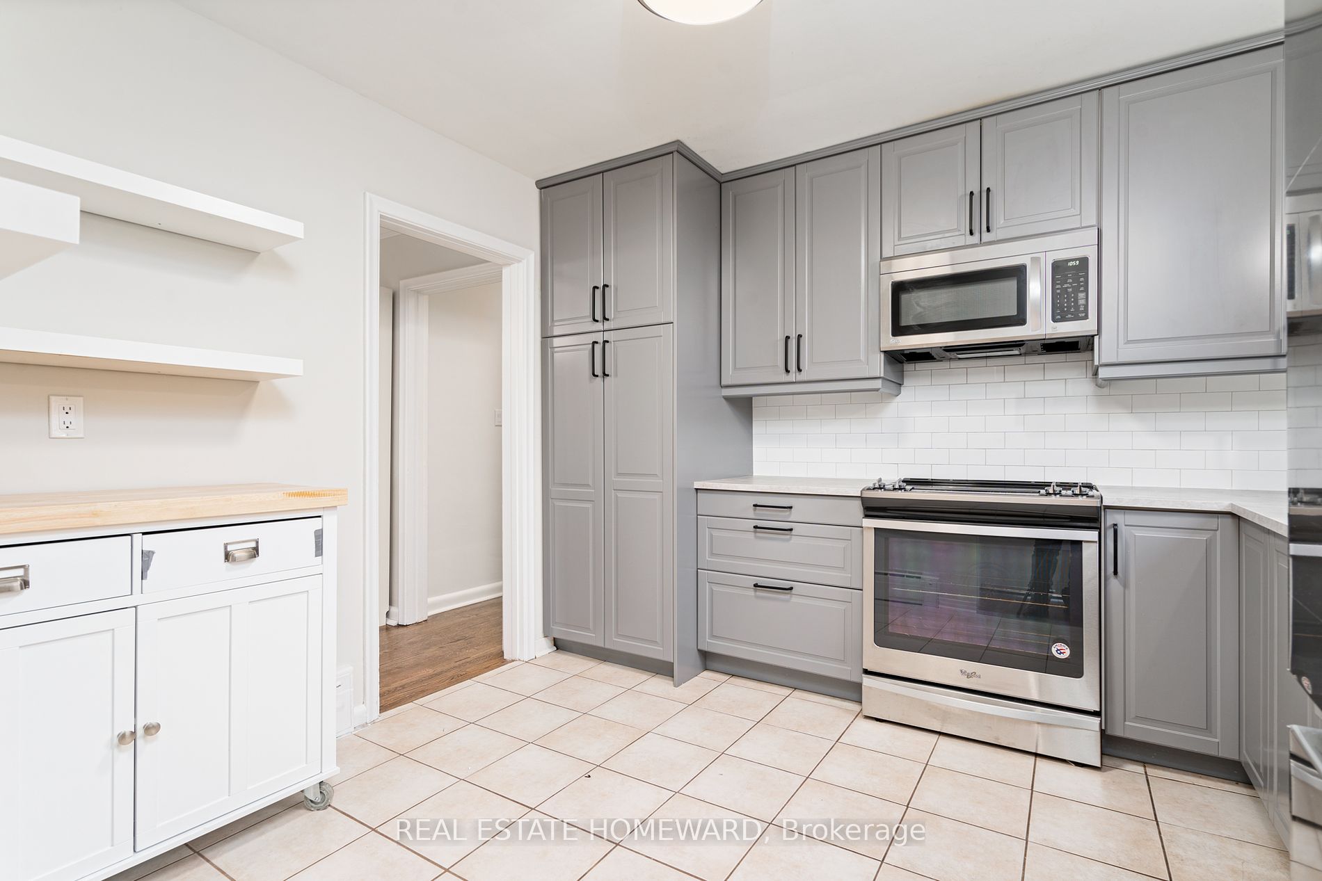 19 Maclean Ave Property Photo 3