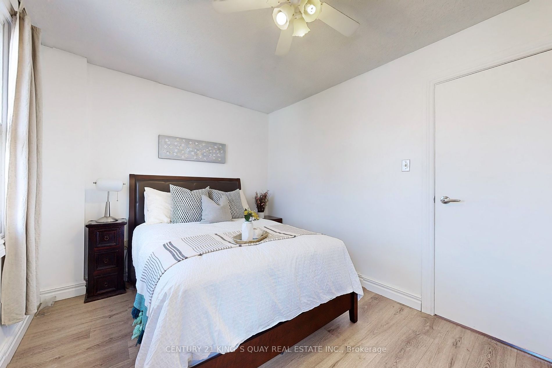 29 Hewitt Cres Property Photo 11