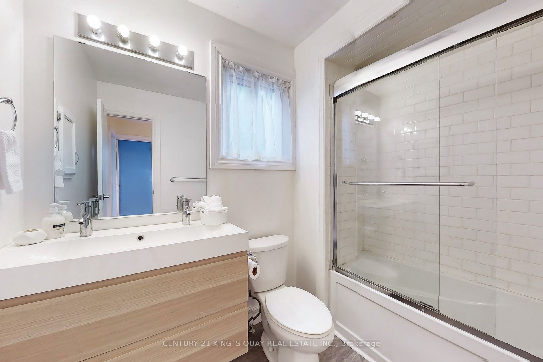 29 Hewitt Cres Property Photo 17