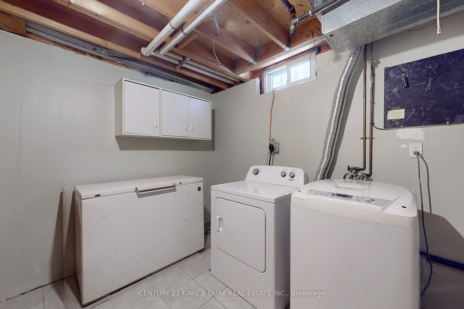 29 Hewitt Cres Property Photo 21