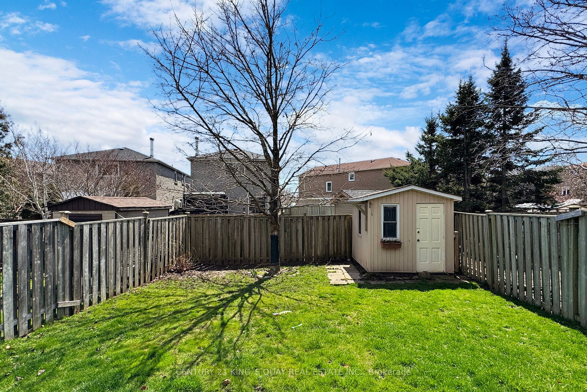 29 Hewitt Cres Property Photo 24