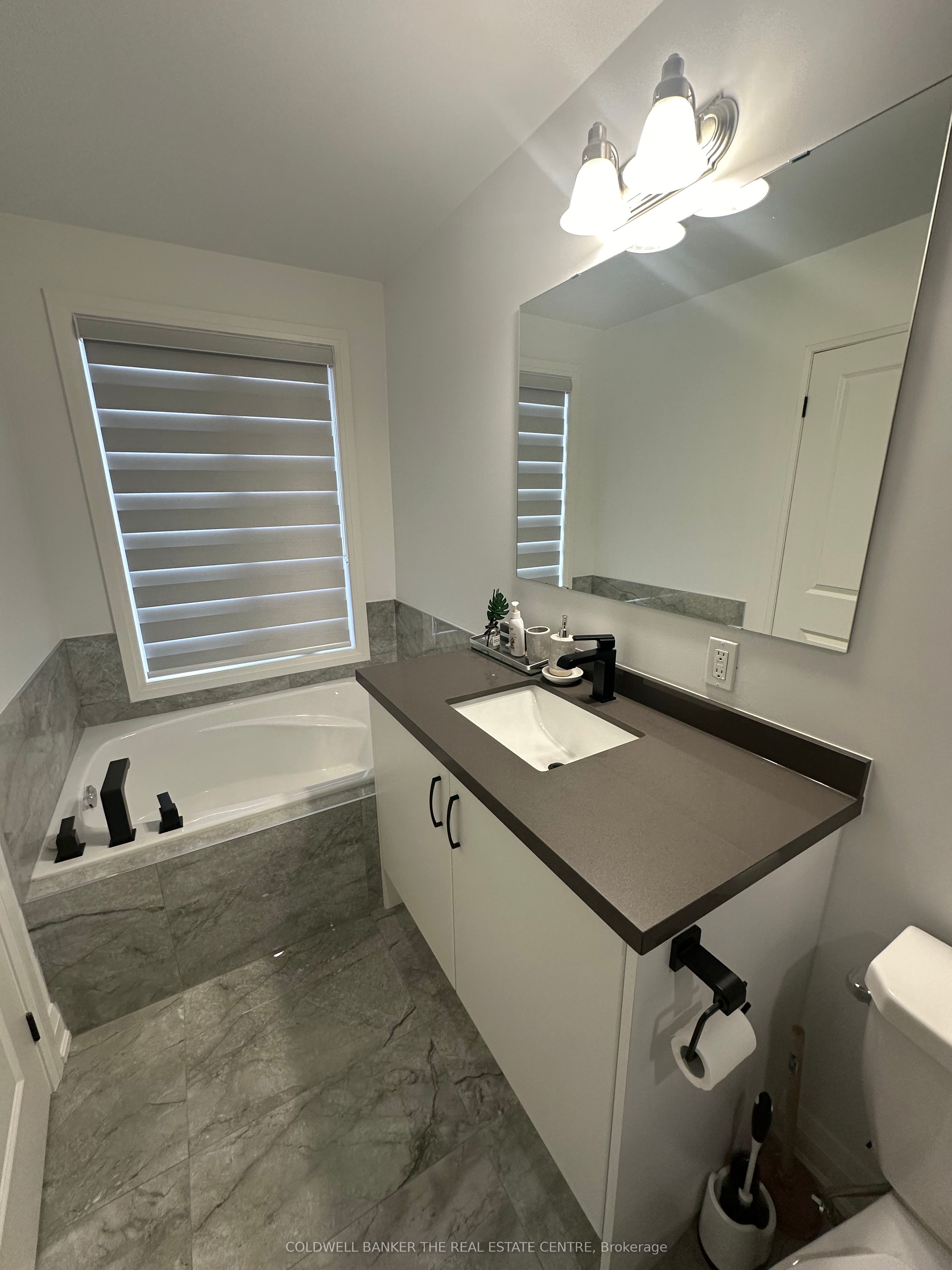 35 Gerry Henry Lane Property Photo 50