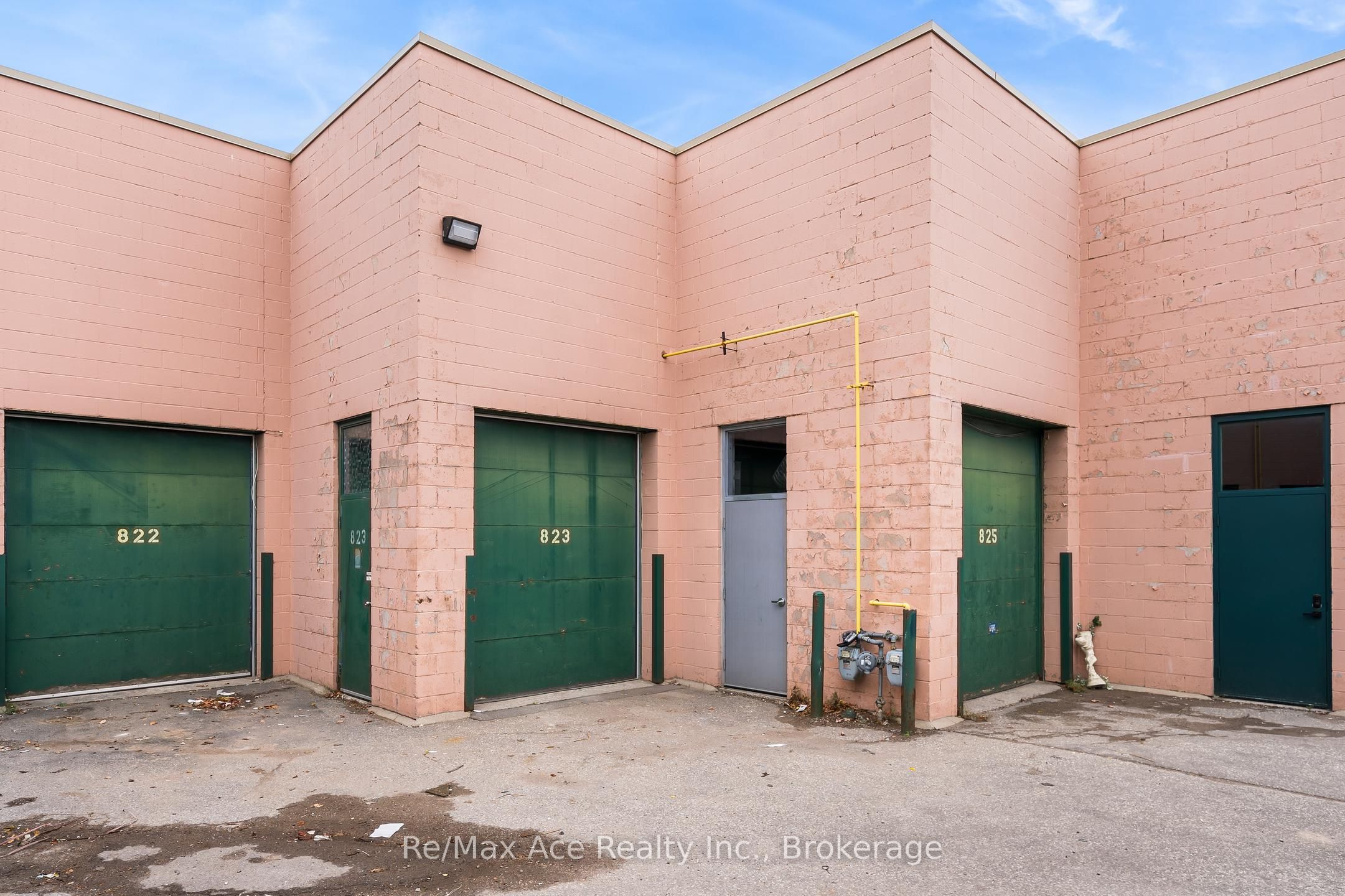 #823 - 210 Silver Star Boulevard Property Photo 21