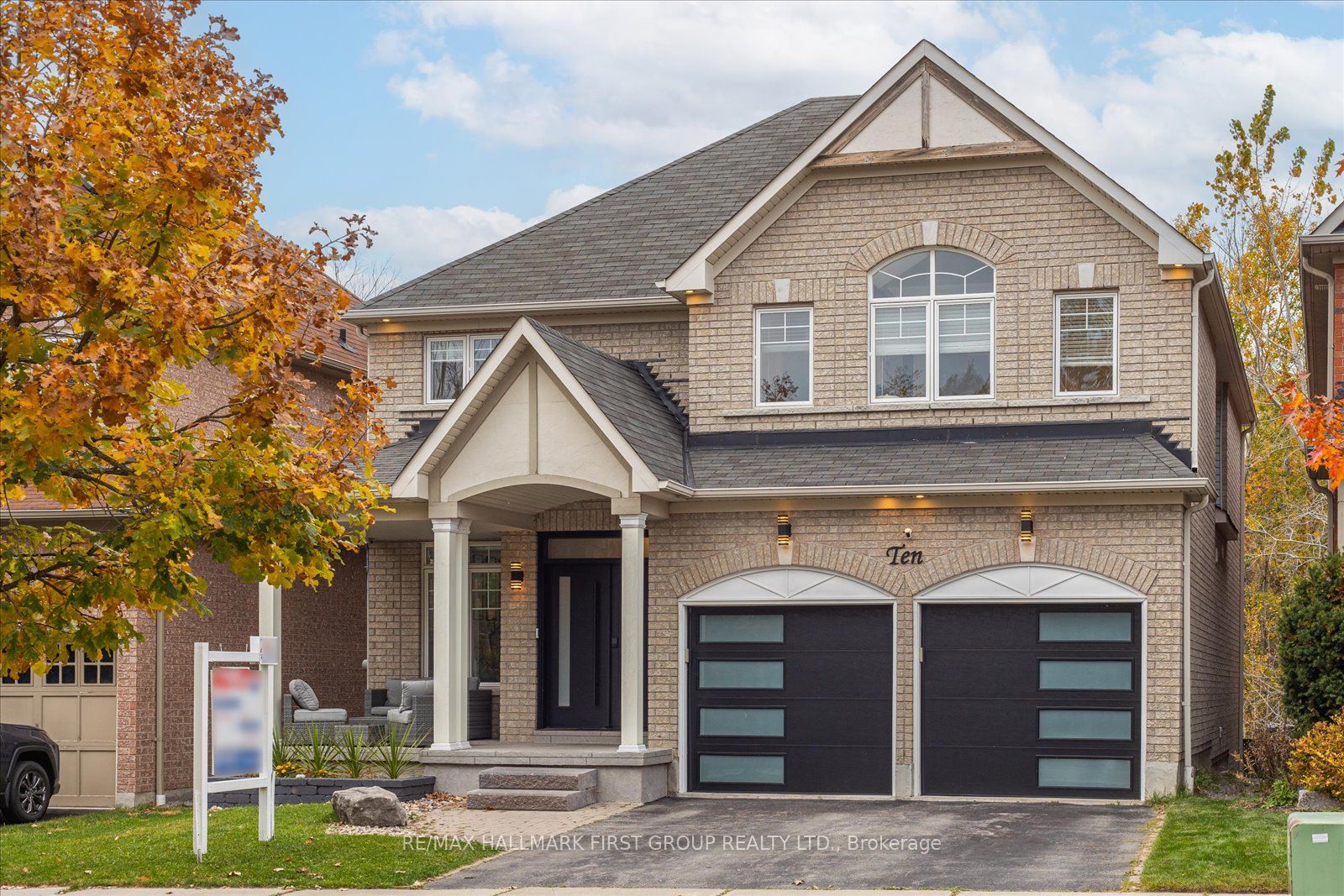 10 Duckfield Cres Property Photo