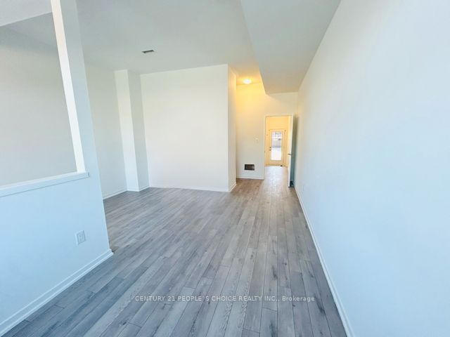 213 Monarch Ave Property Photo 5