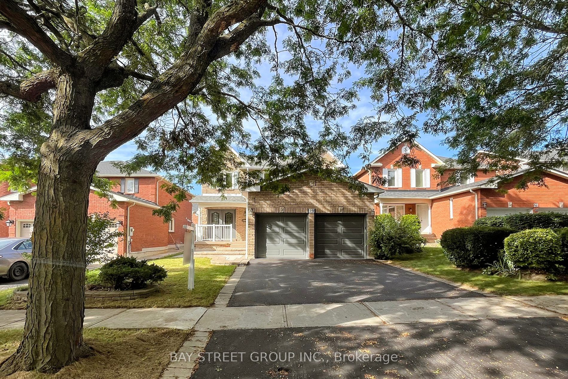 19 Mantell Cres Property Photo
