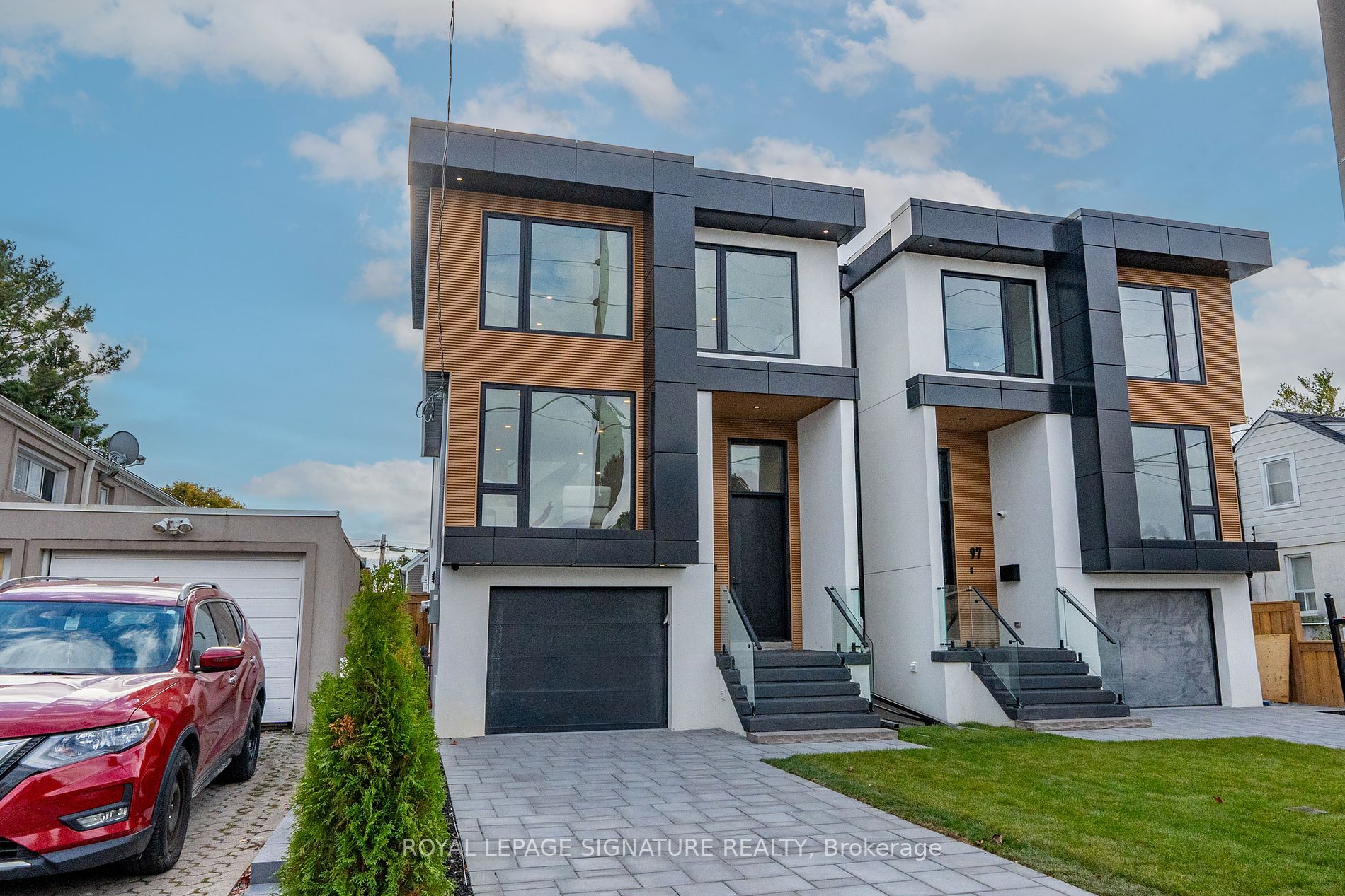 99 Yardley Ave Property Photo