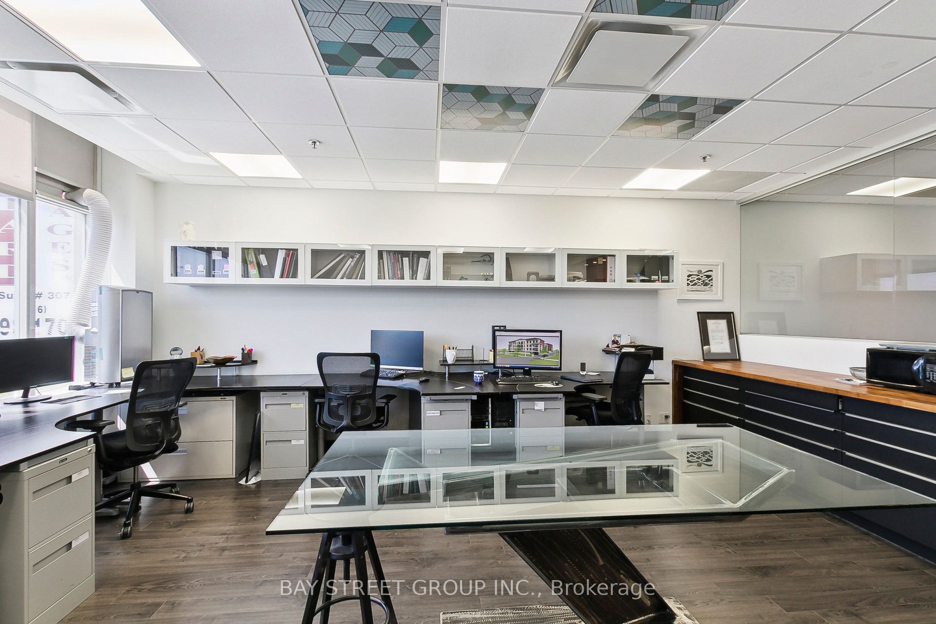#206 - 80 Corporate Drive Property Photo 16