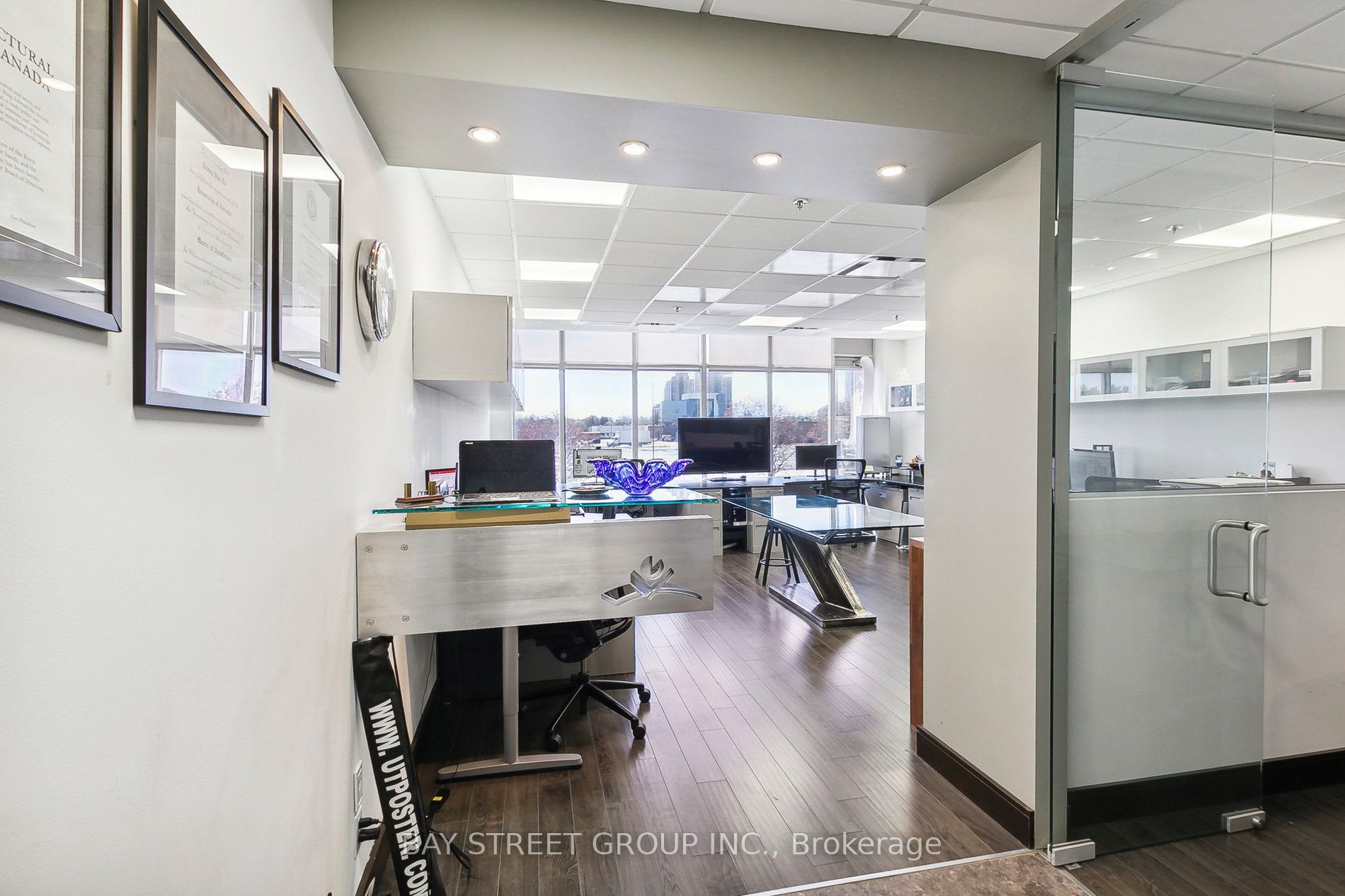 #206 - 80 Corporate Drive Property Photo 24