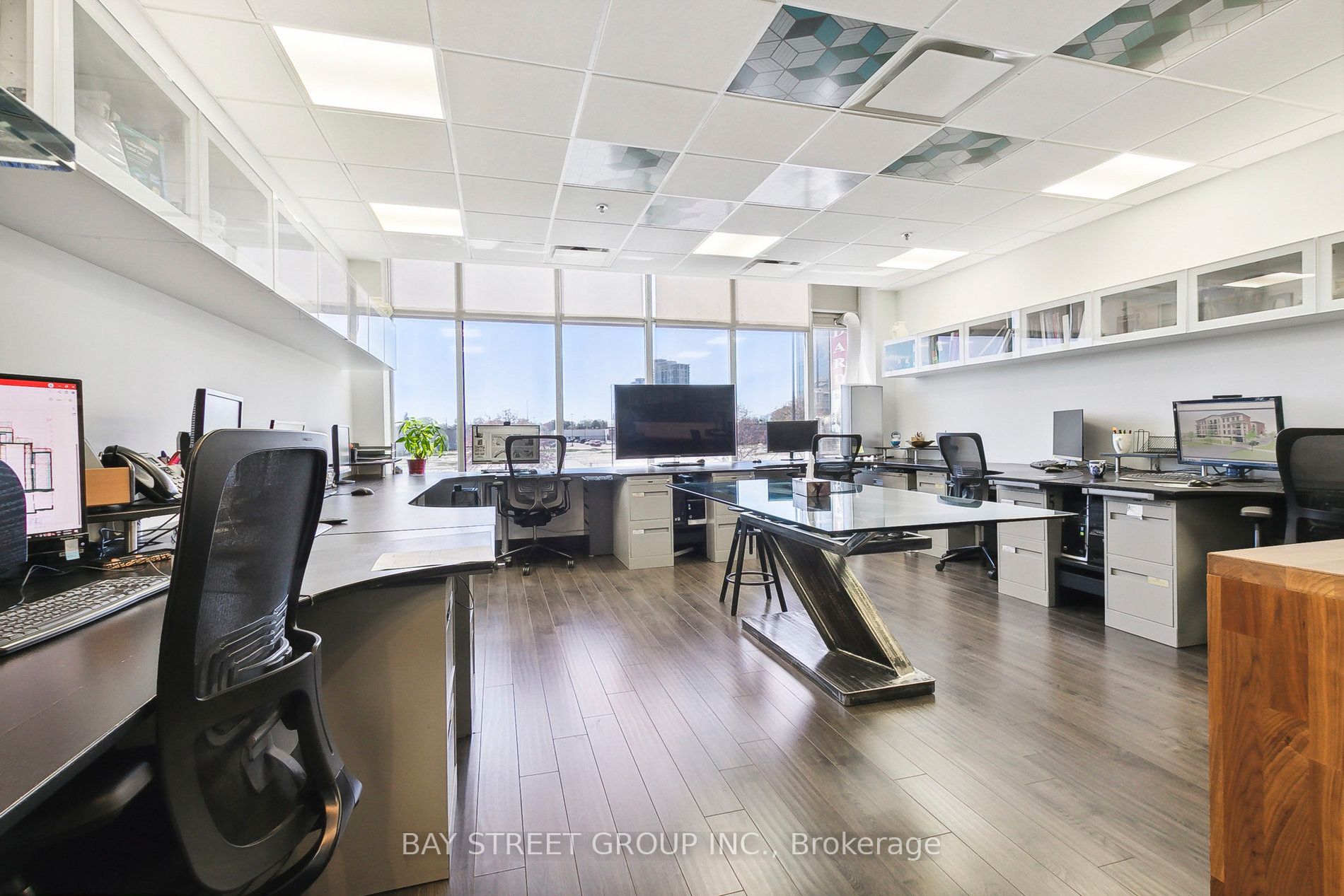 #206 - 80 Corporate Drive Property Photo 25