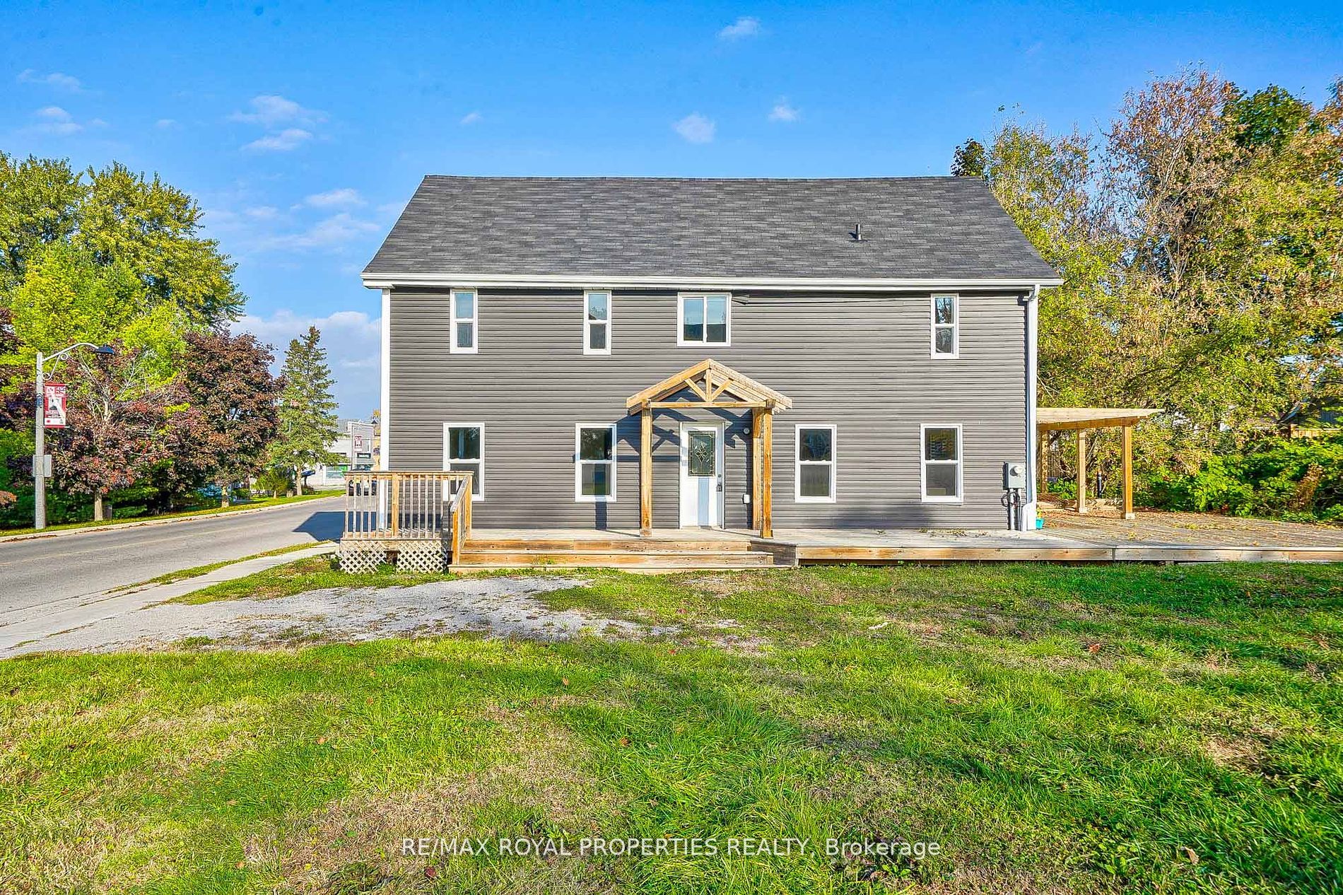 4973 Brock Rd Property Photo