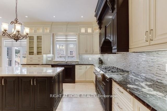 34 May Avenue Property Photo 7