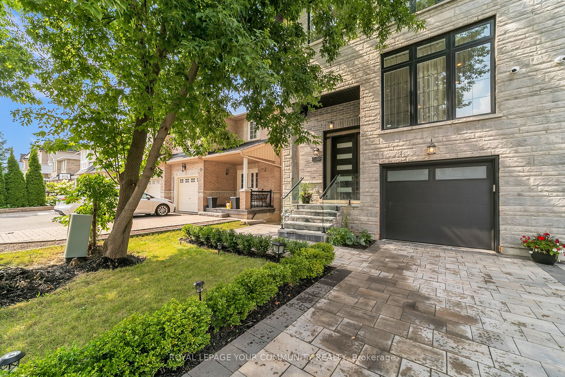 36 Portage Ave Property Photo