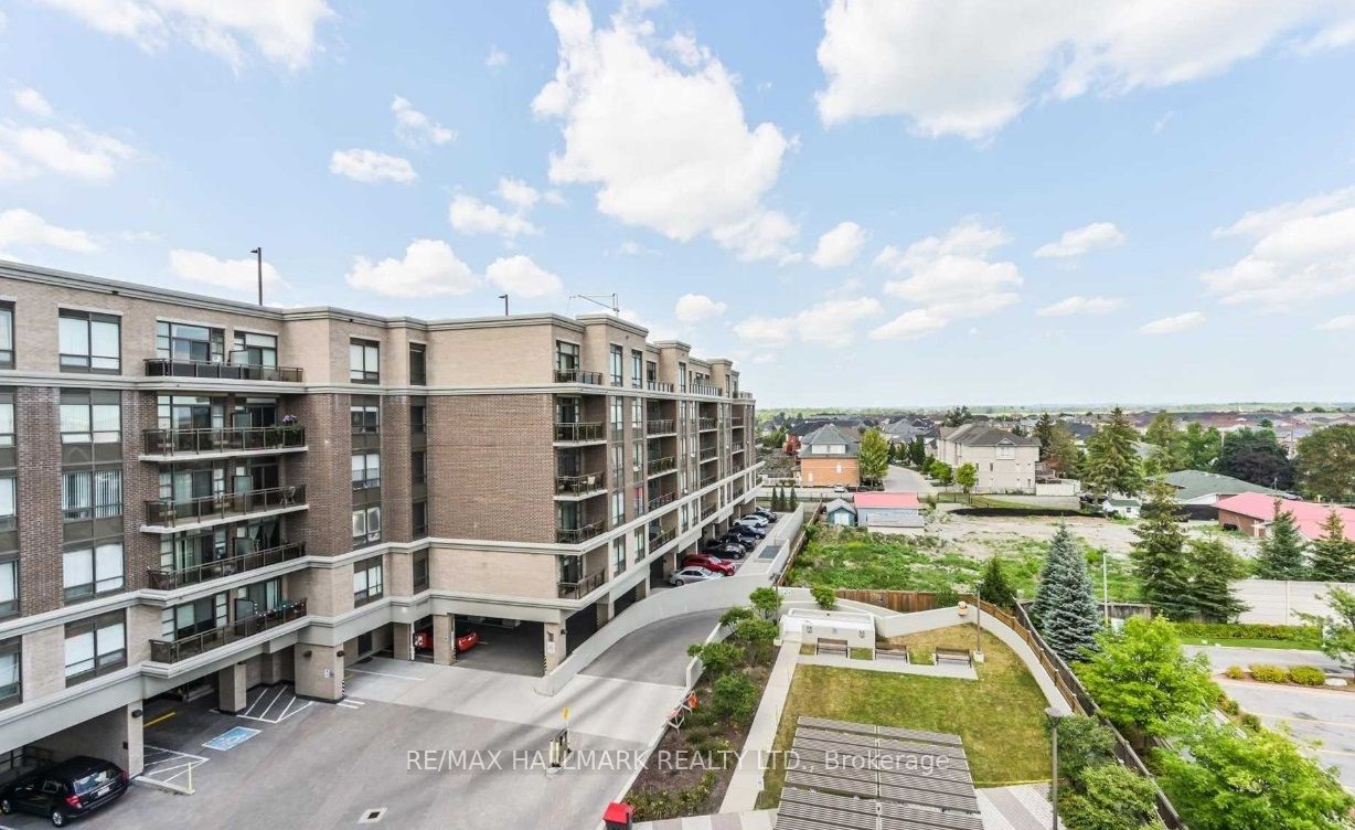 #606 - 540 Bur Oak Avenue Property Photo 25