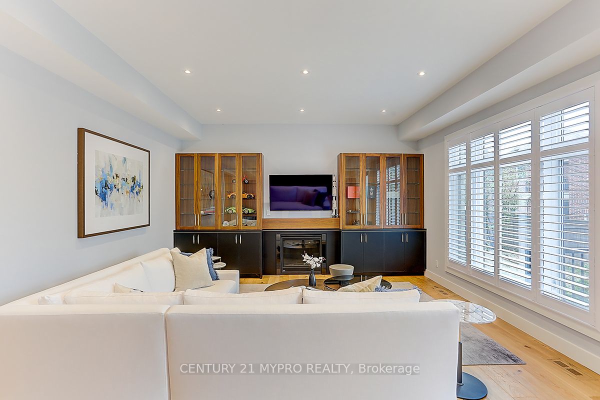 49 Walmer Road Property Photo 11