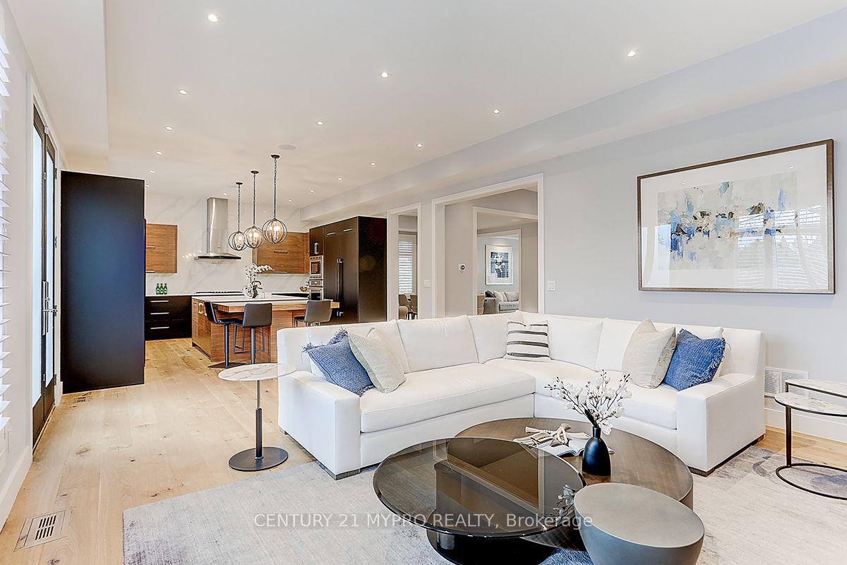 49 Walmer Road Property Photo 13