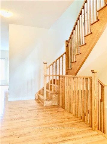 122 Vantage Loop Avenue Property Photo 2
