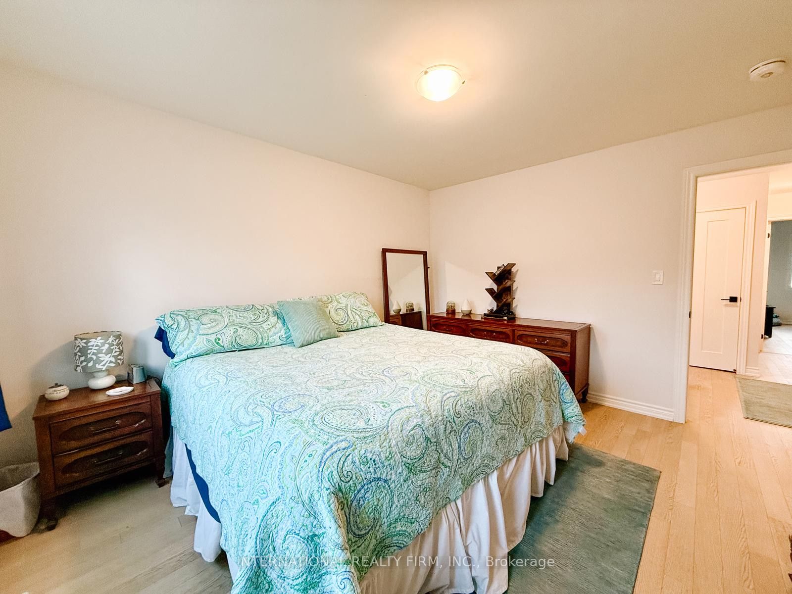 12 Gord Matthews Way Property Photo 8
