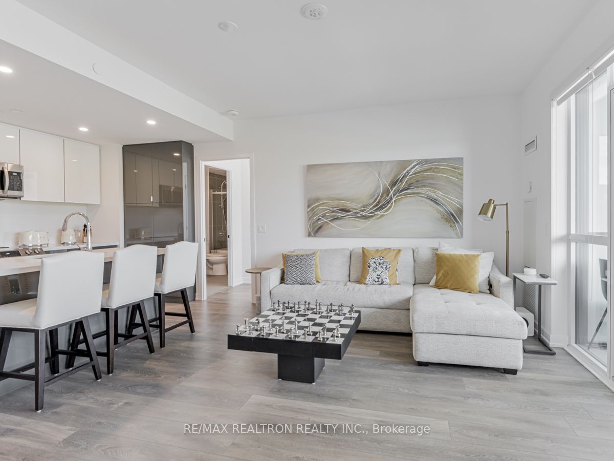 #205 - 415 Sea Ray Avenue Property Photo 1