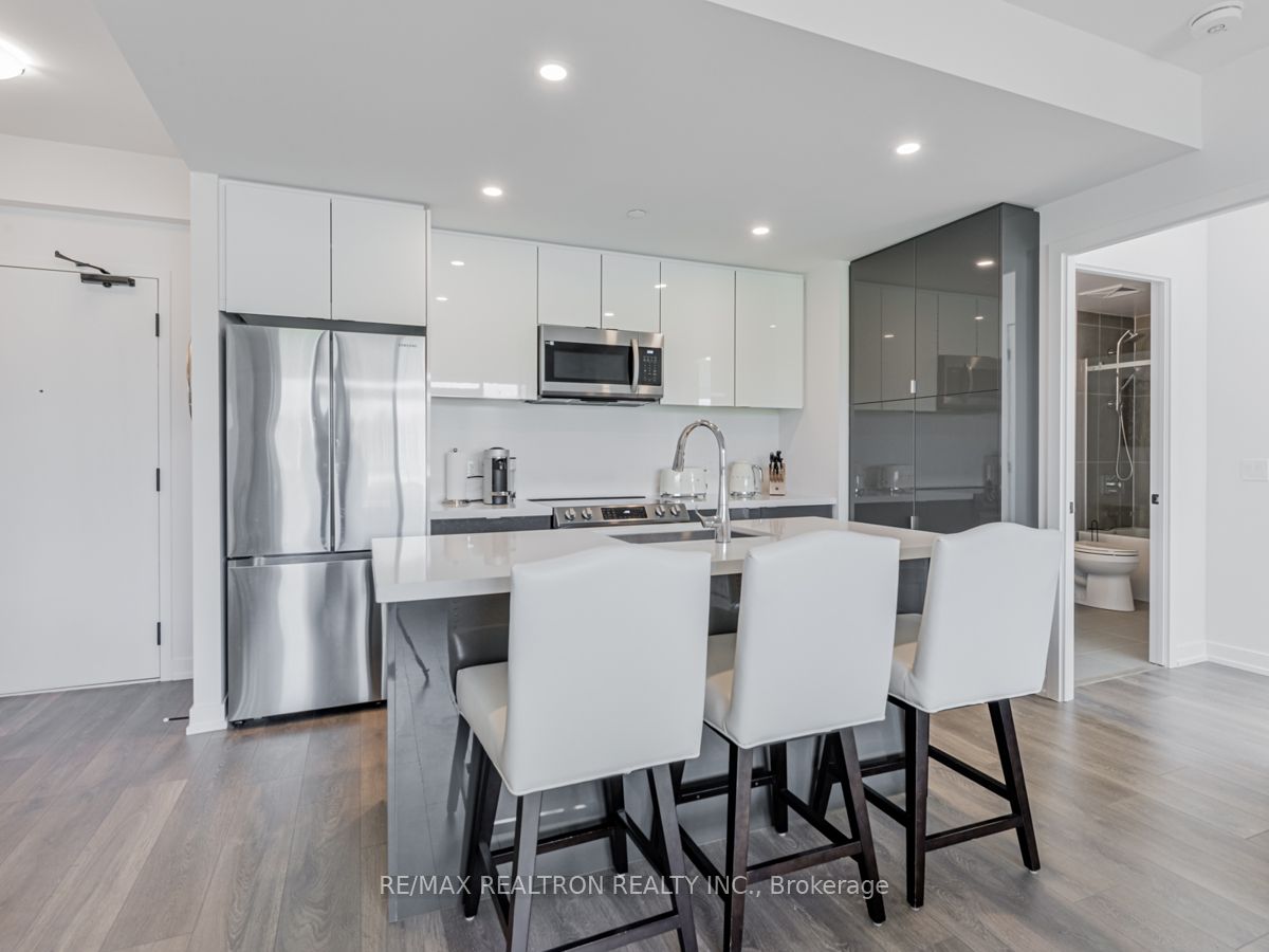 #205 - 415 Sea Ray Avenue Property Photo 4