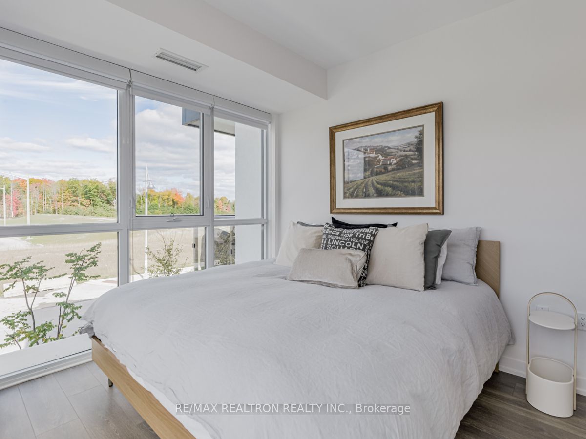 #205 - 415 Sea Ray Avenue Property Photo 8