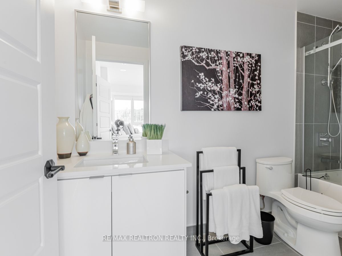#205 - 415 Sea Ray Avenue Property Photo 9