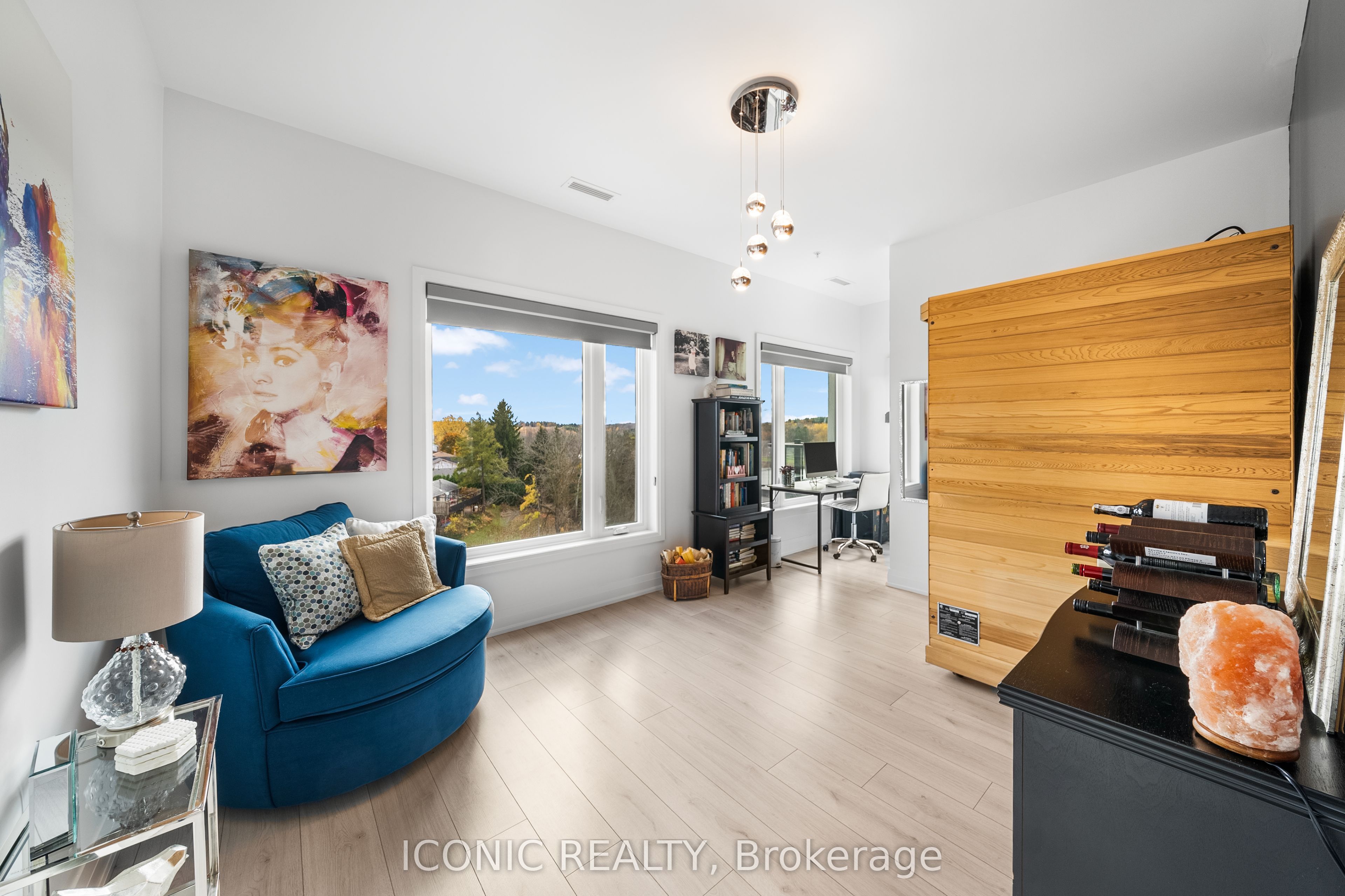 #606 - 64 Queen Street Property Photo 9