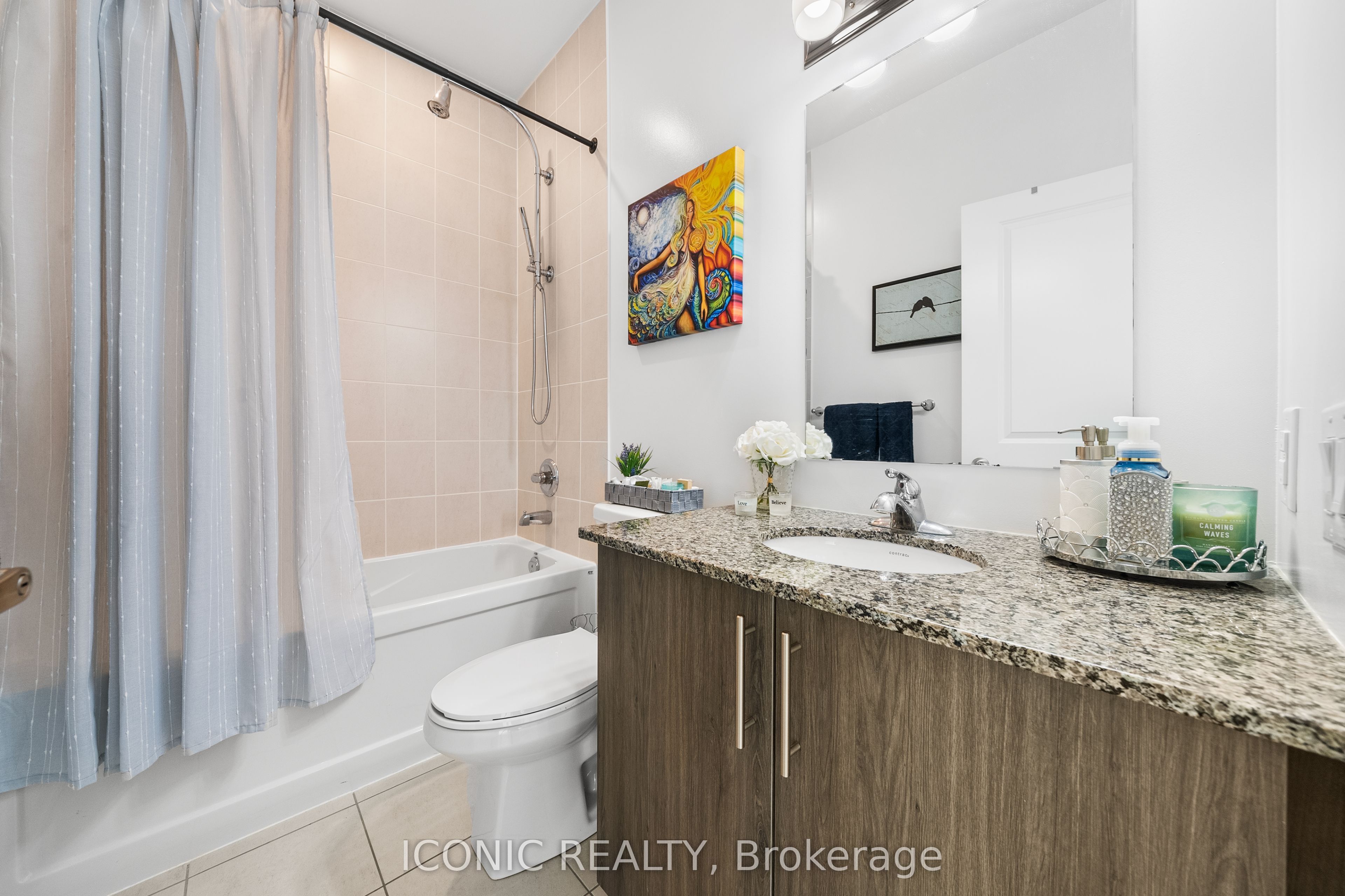 #606 - 64 Queen Street Property Photo 15