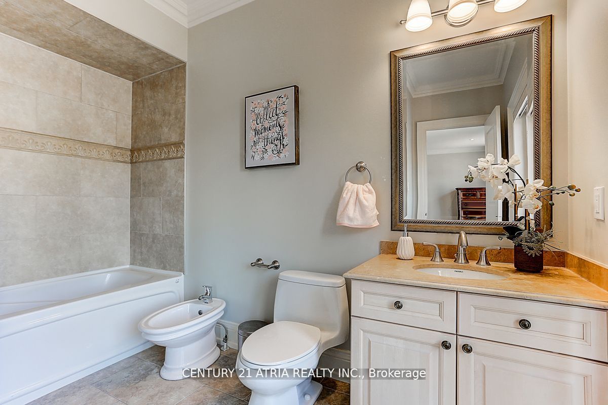33 Winterport Court Property Photo 27