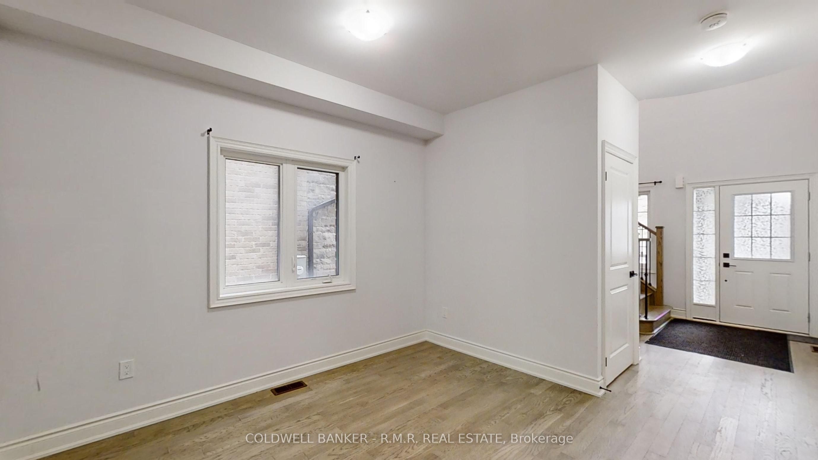 21 Allinson Lane Property Photo 18