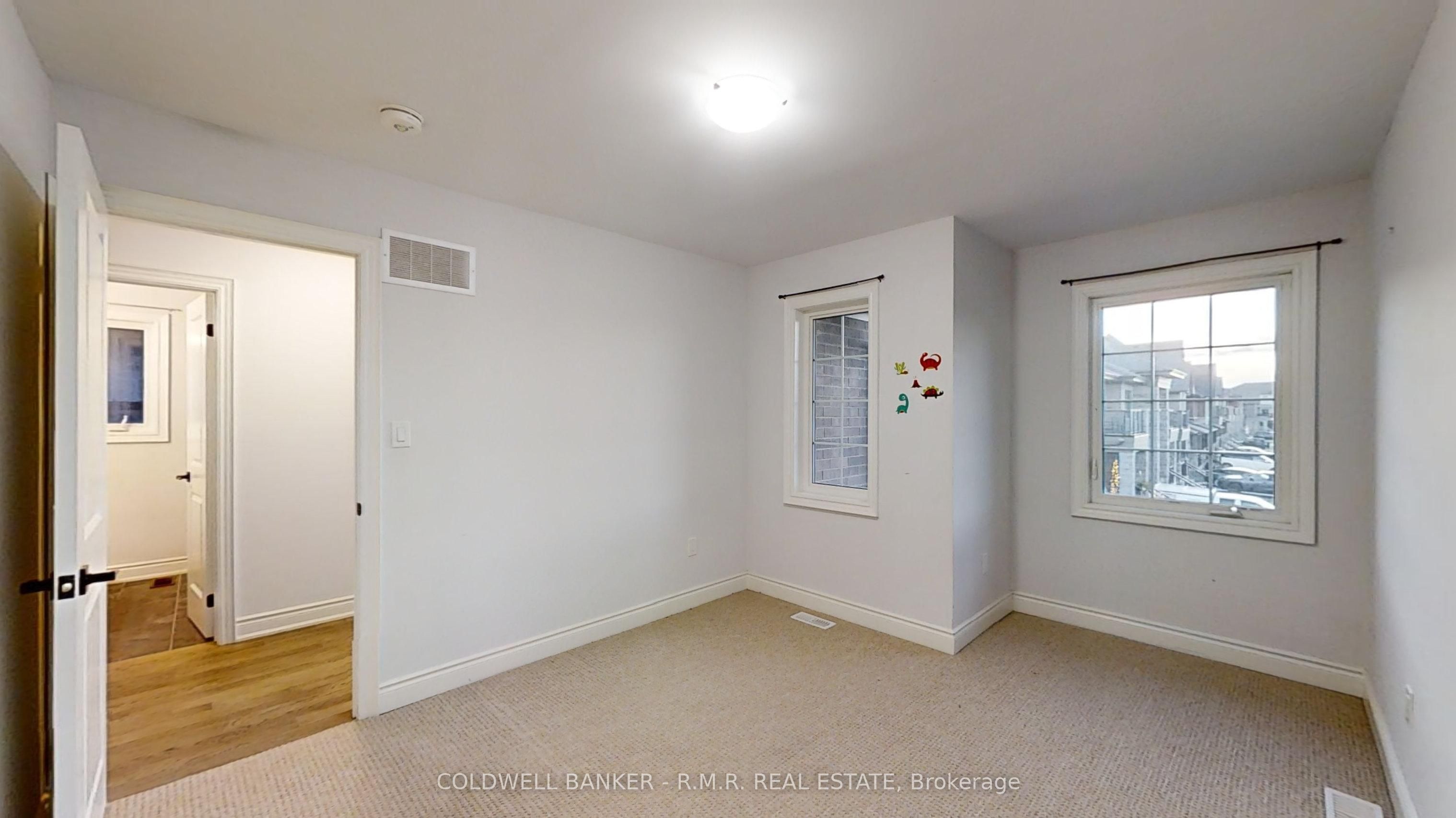 21 Allinson Lane Property Photo 35