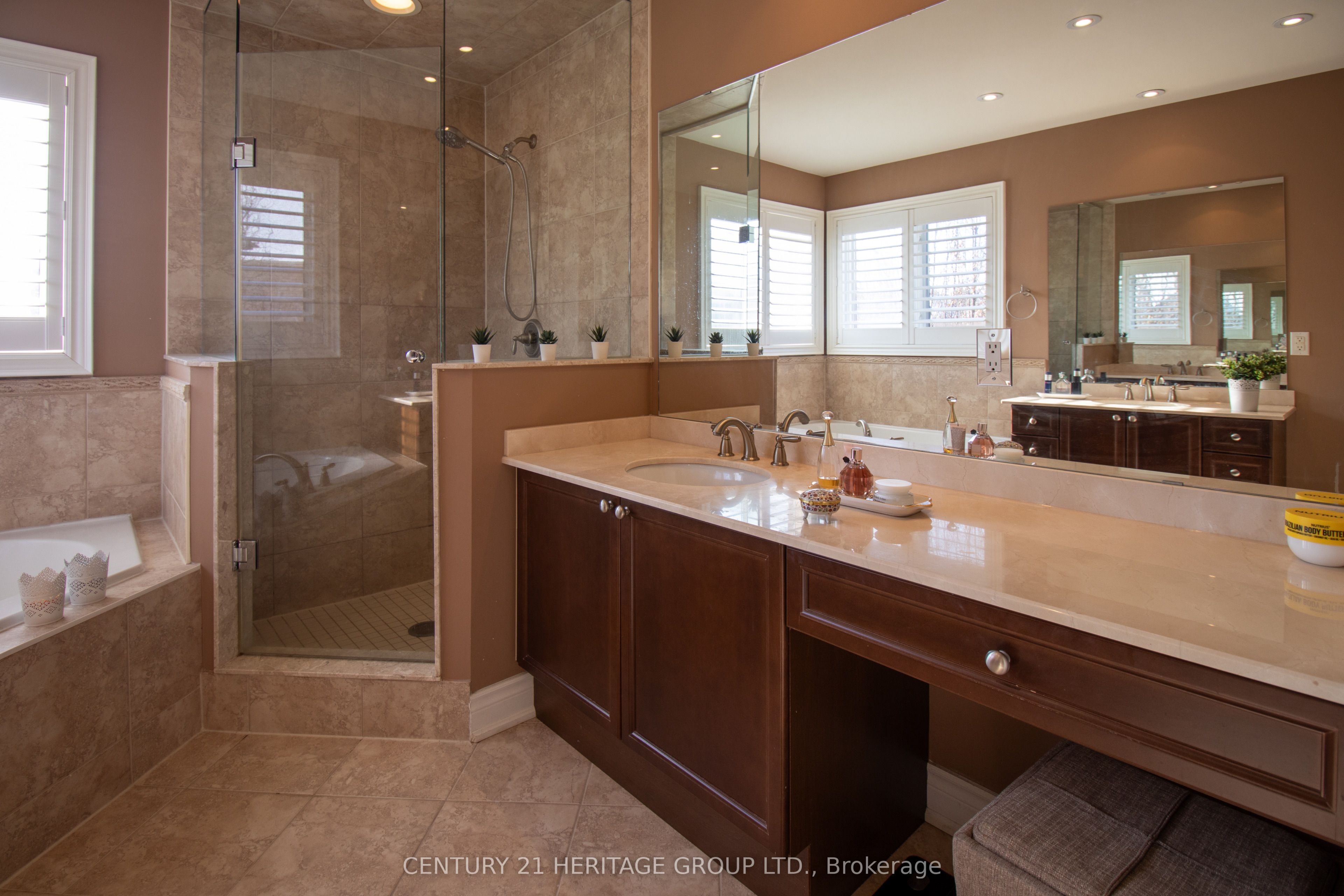 35 Morland Crescent Property Photo 29
