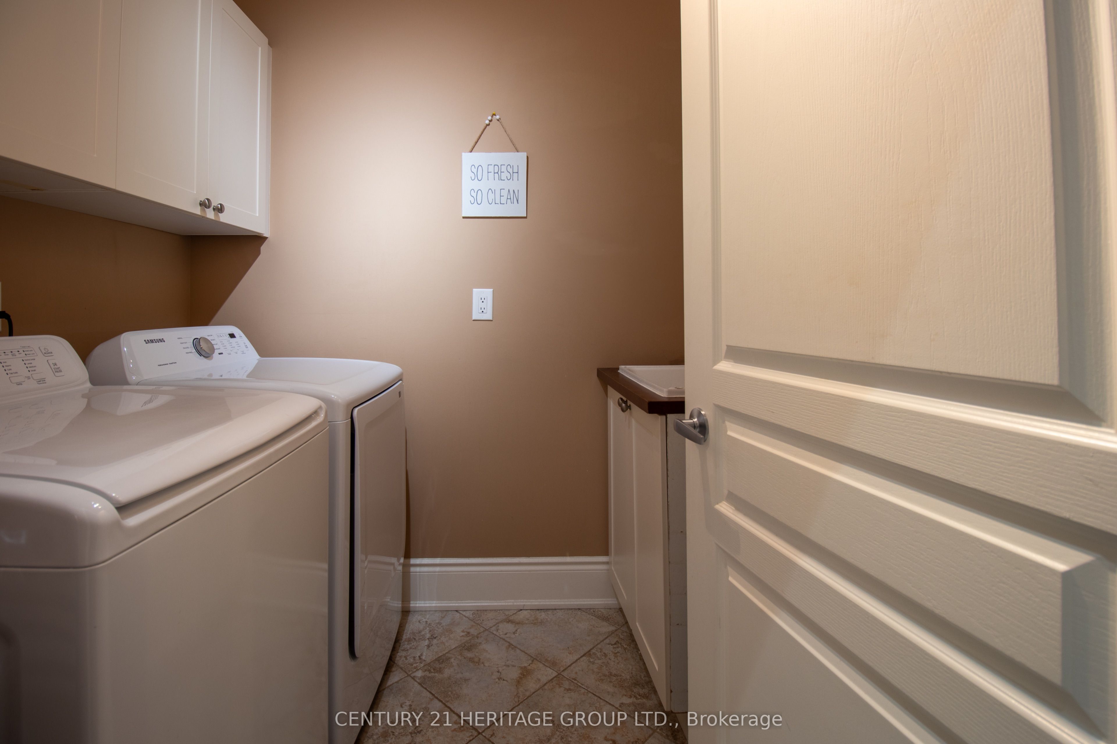 35 Morland Crescent Property Photo 39