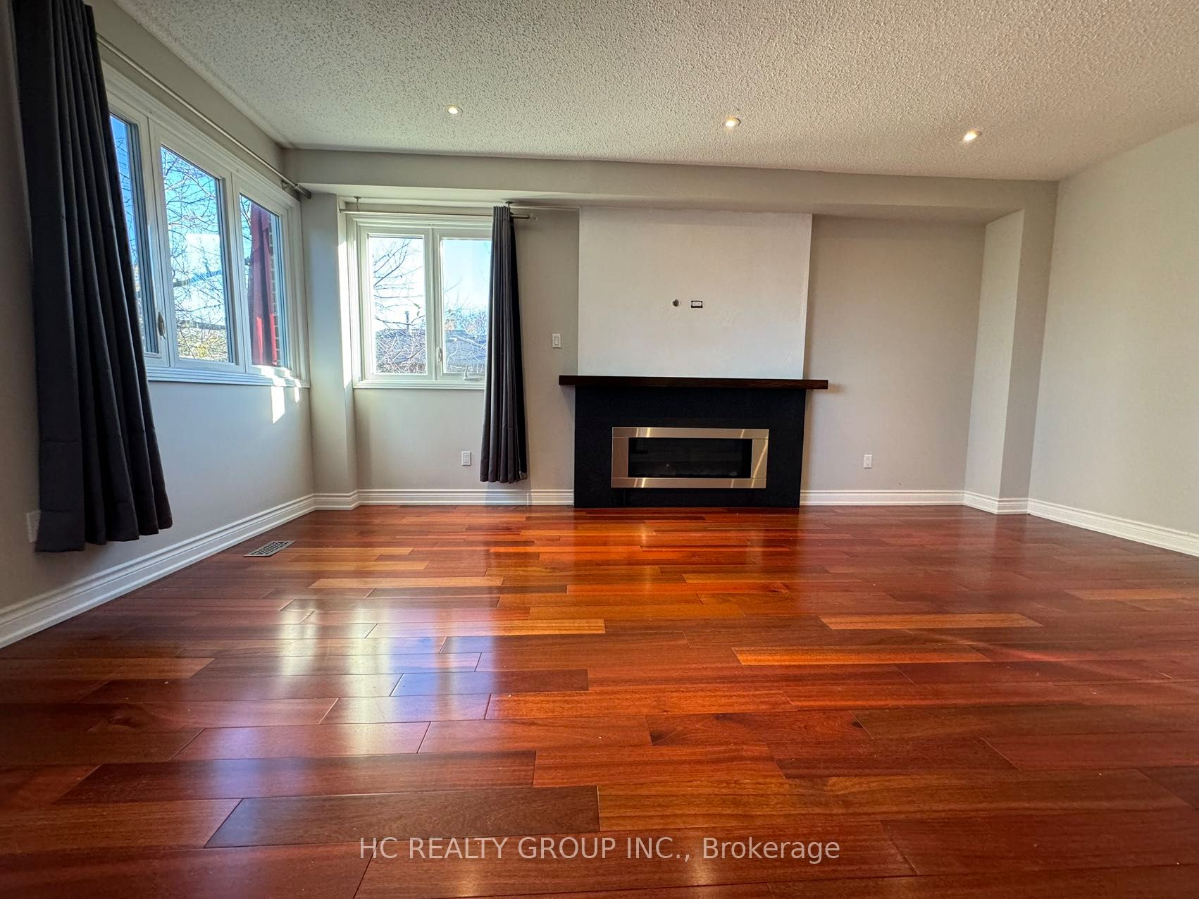 102 Crawford Rose Drive Property Photo 8