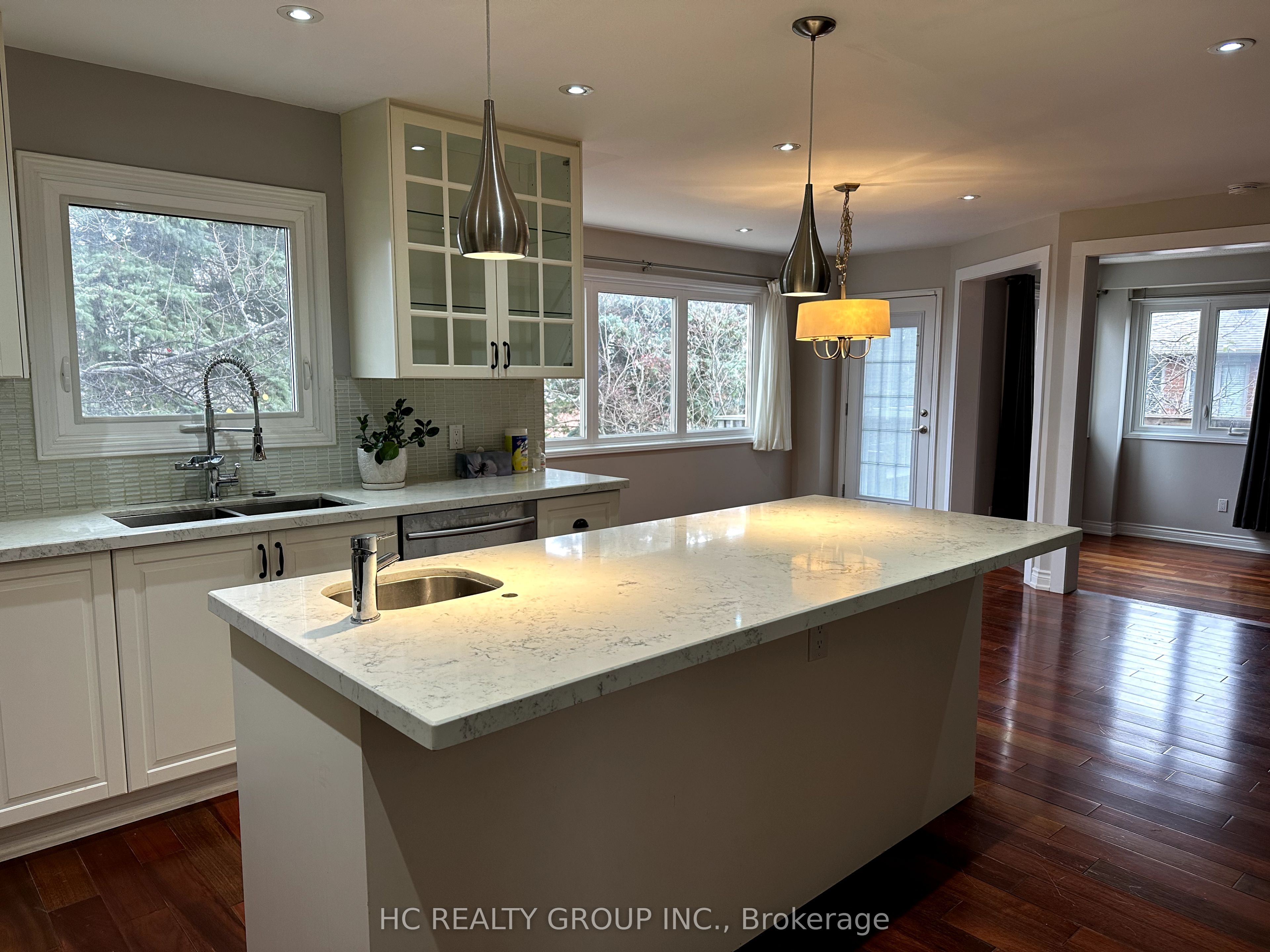 102 Crawford Rose Drive Property Photo 11
