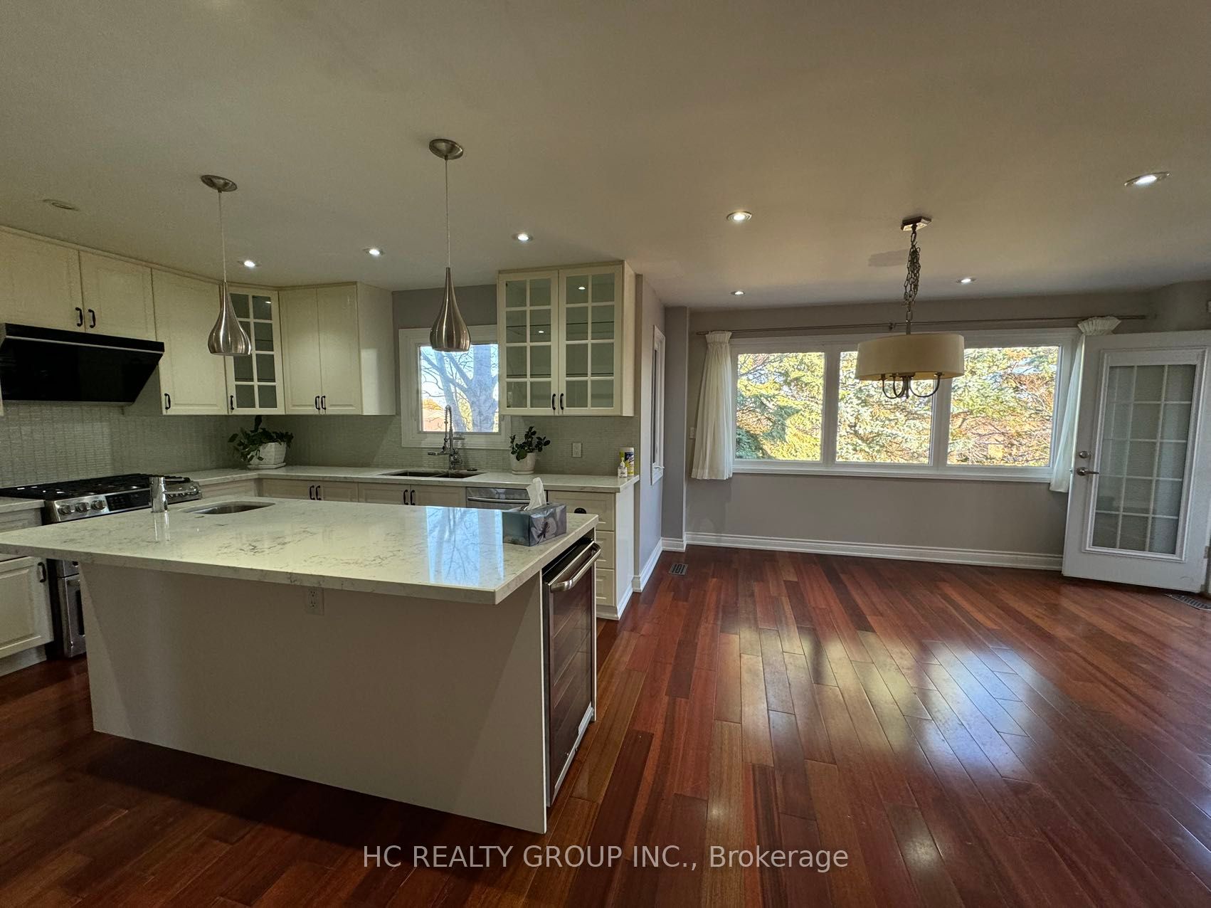 102 Crawford Rose Drive Property Photo 12