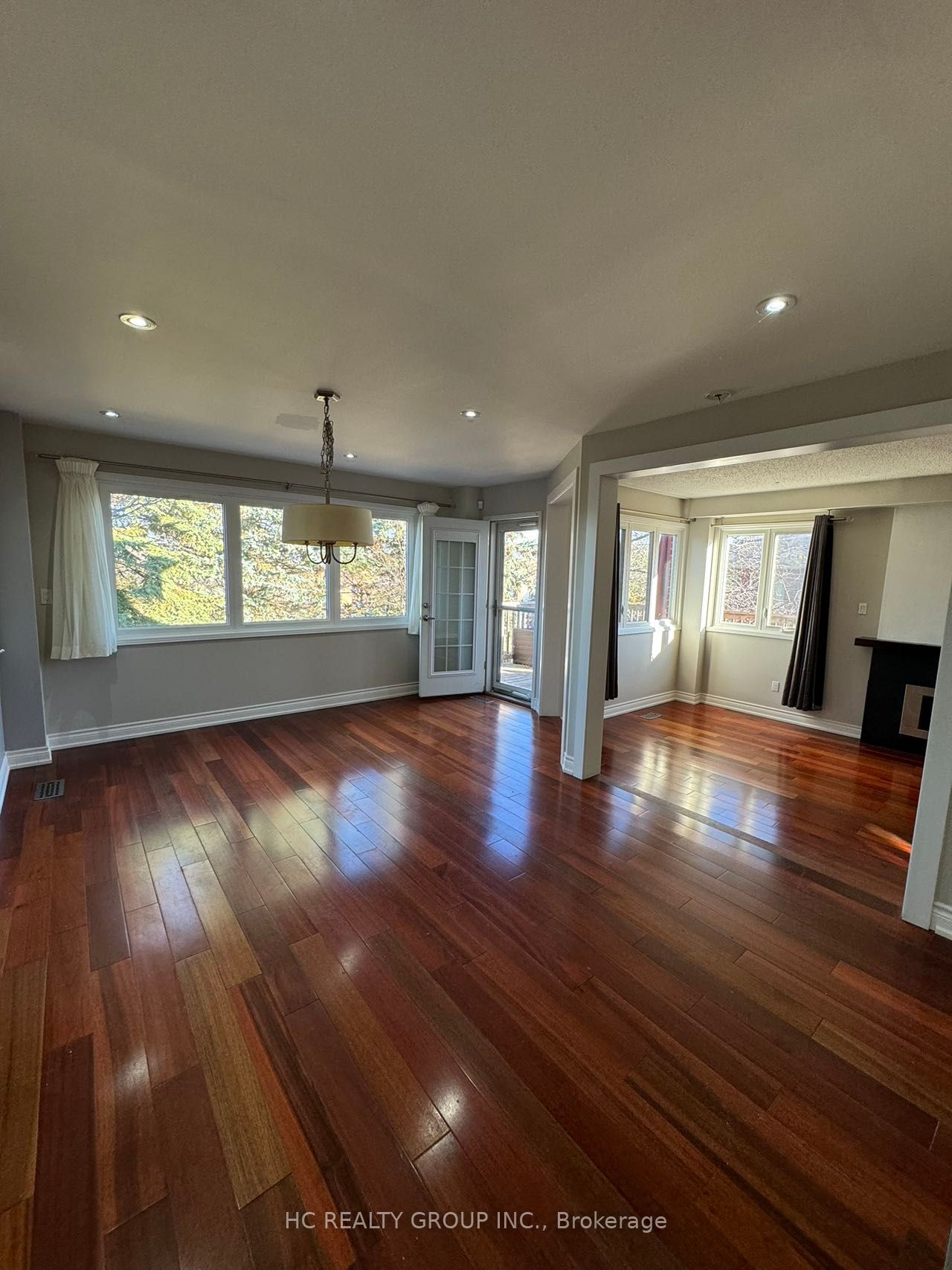 102 Crawford Rose Drive Property Photo 14